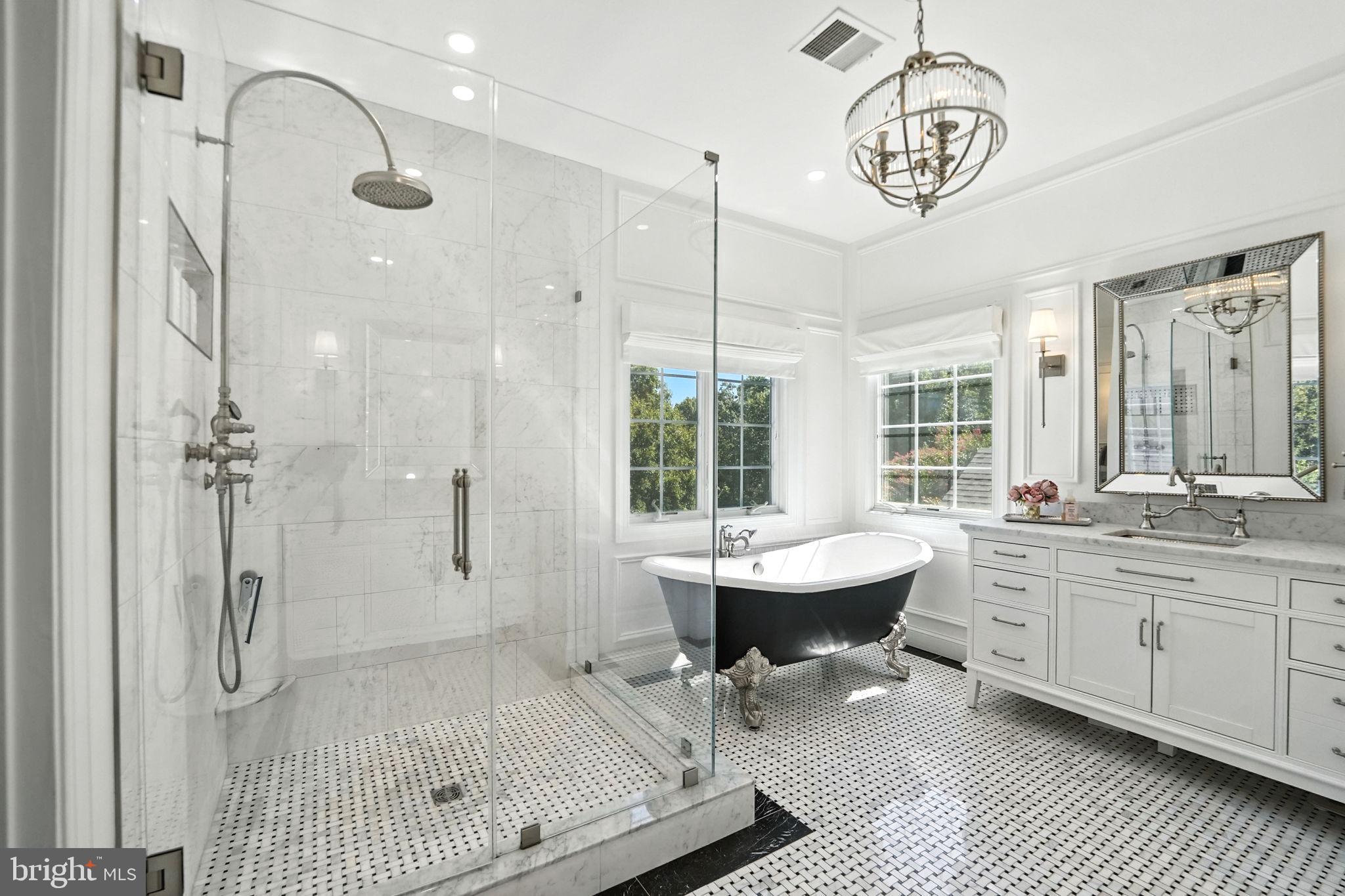 LENAH RUN - Residential