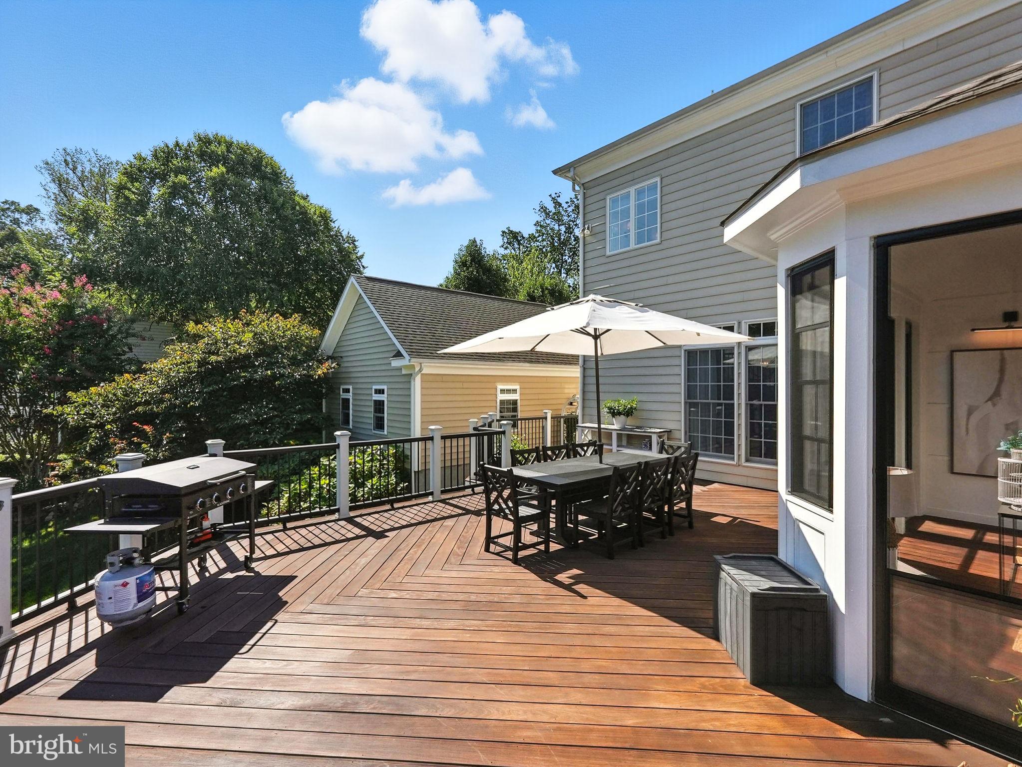 LENAH RUN - Residential