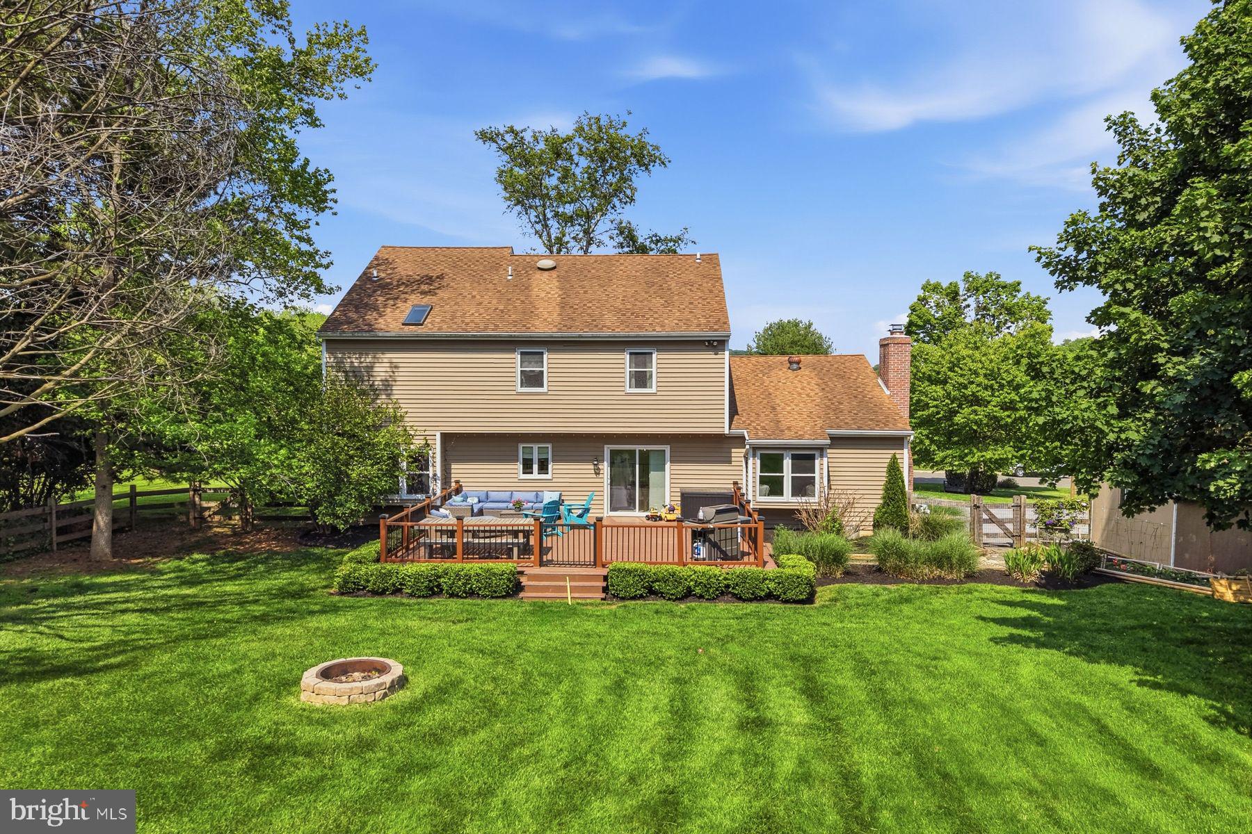 HIGH MEADOW - Residential