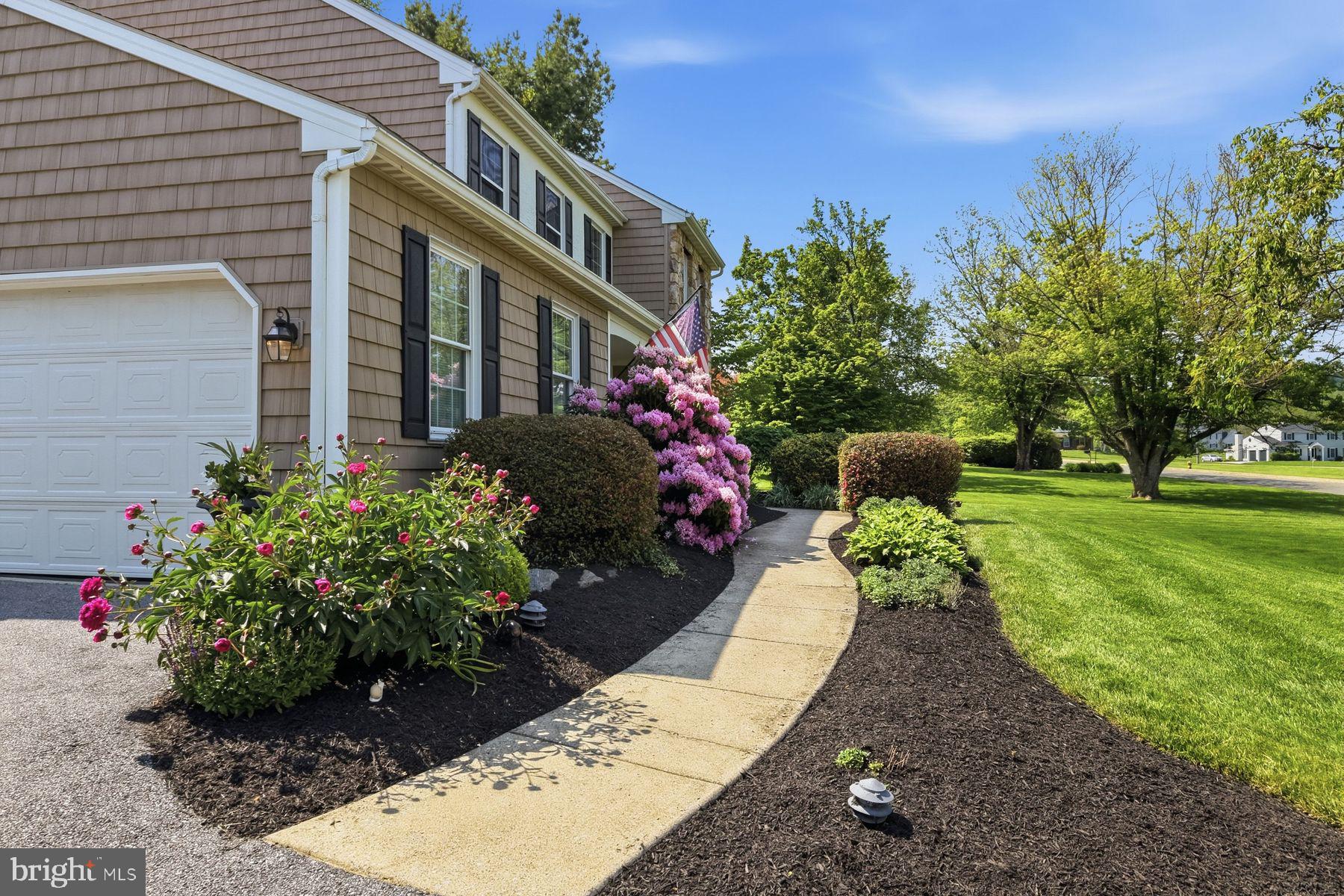 HIGH MEADOW - Residential