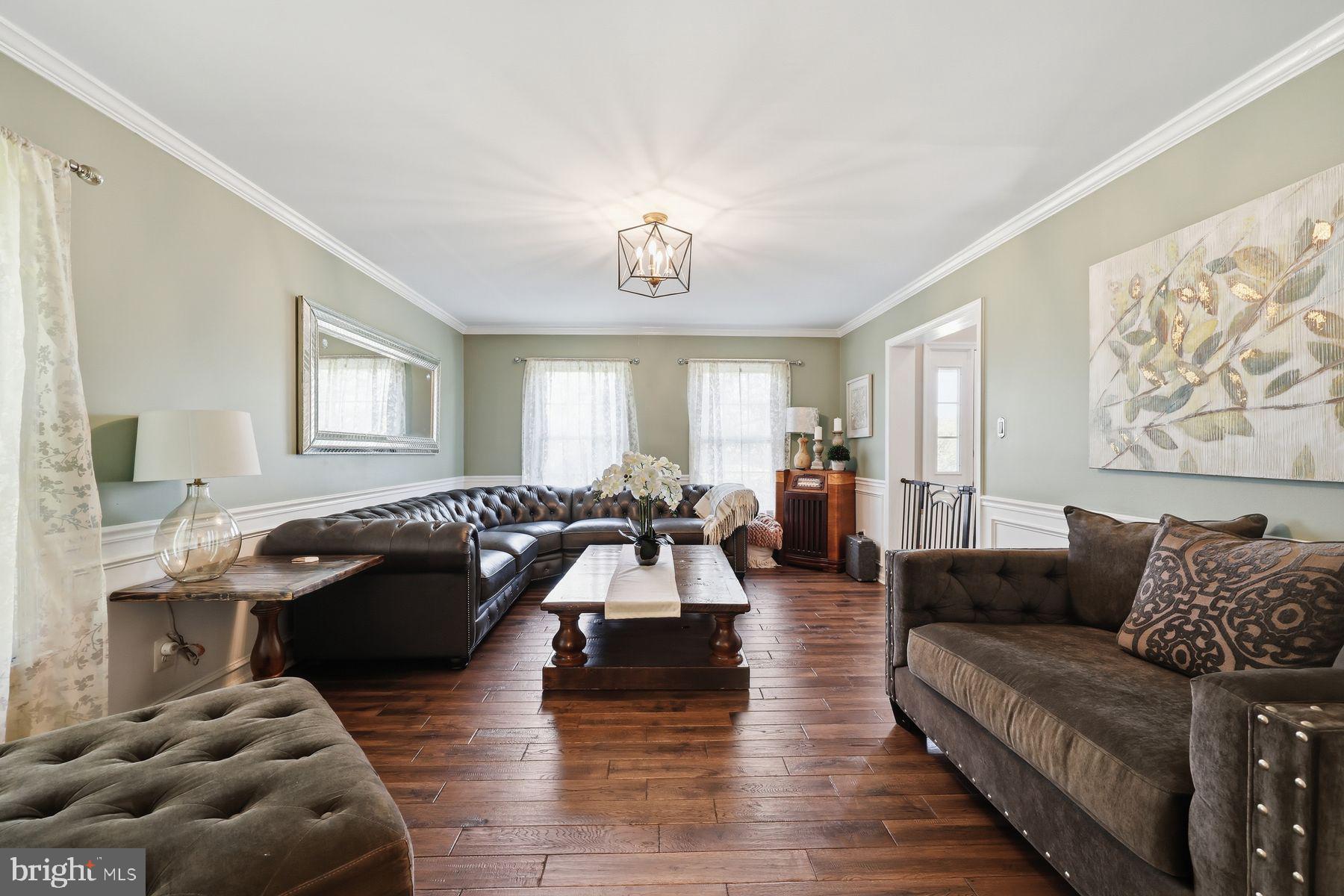 HIGH MEADOW - Residential