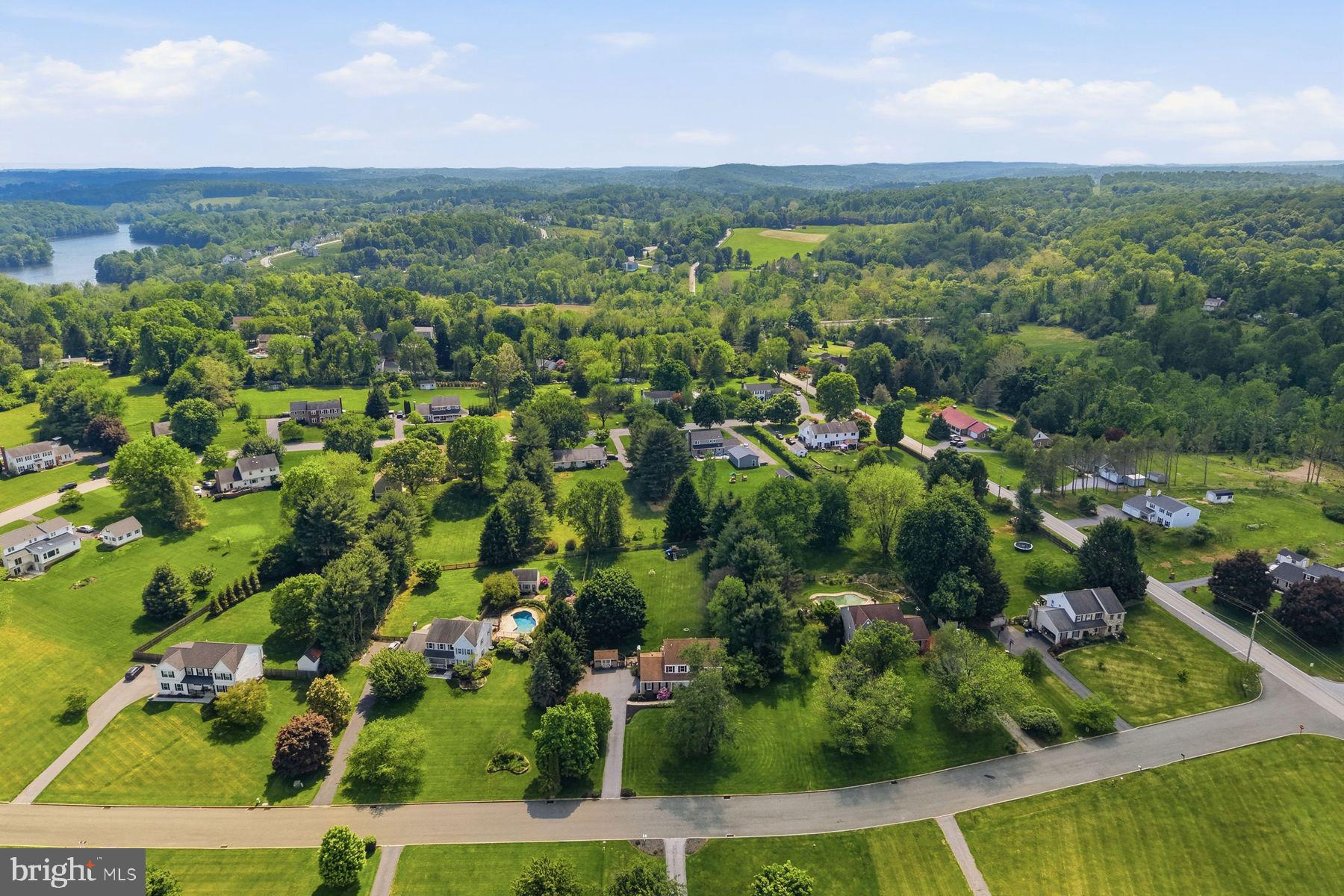HIGH MEADOW - Residential
