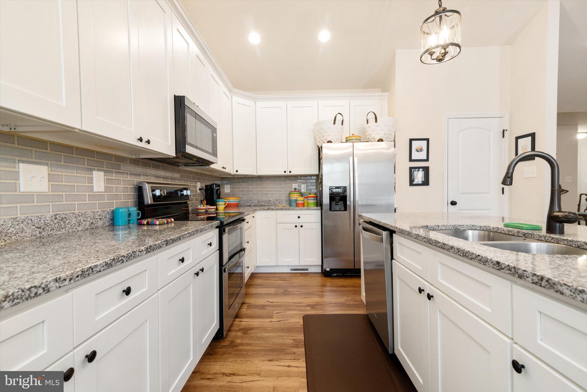 SHEPHERDSTOWNE ESTATES - Residential