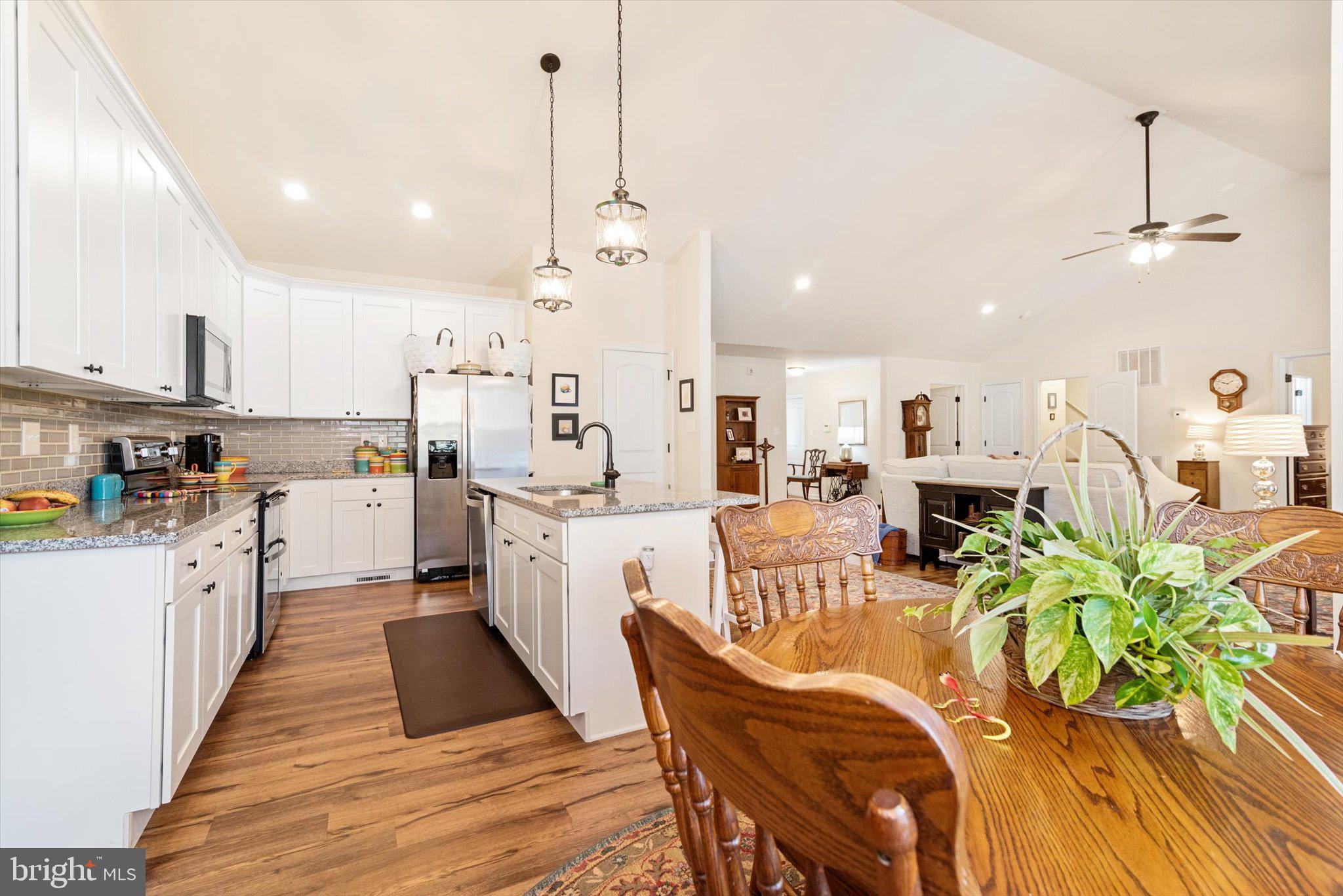 SHEPHERDSTOWNE ESTATES - Residential