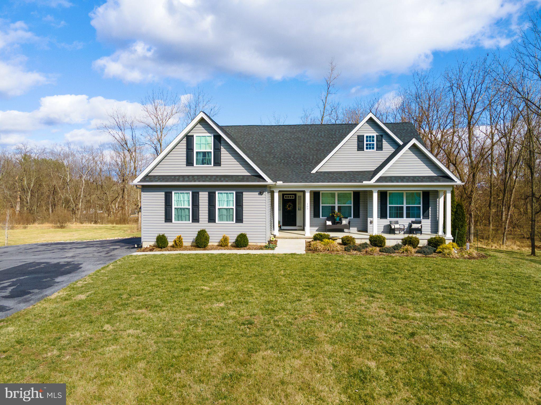 SHEPHERDSTOWNE ESTATES - Residential