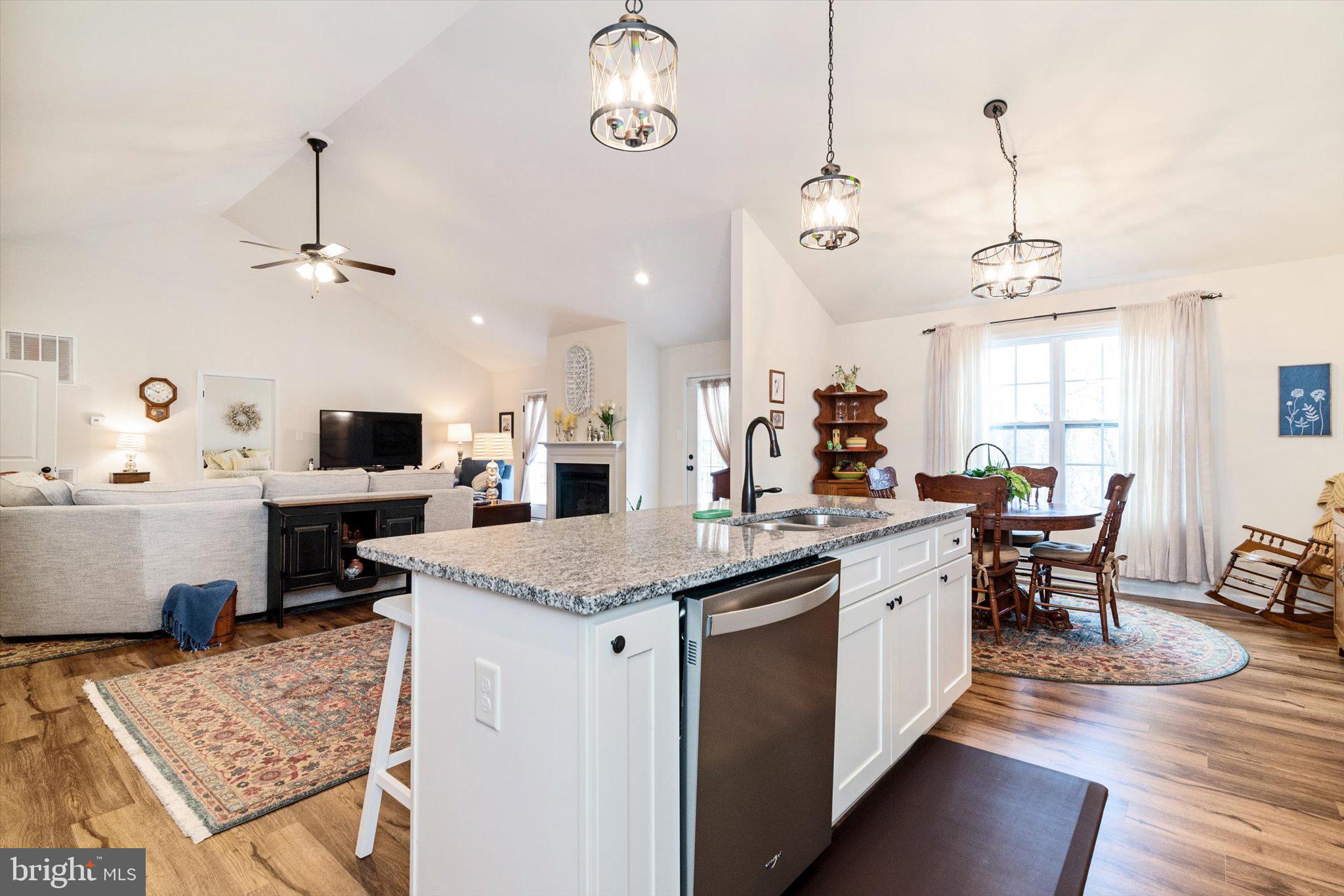 SHEPHERDSTOWNE ESTATES - Residential