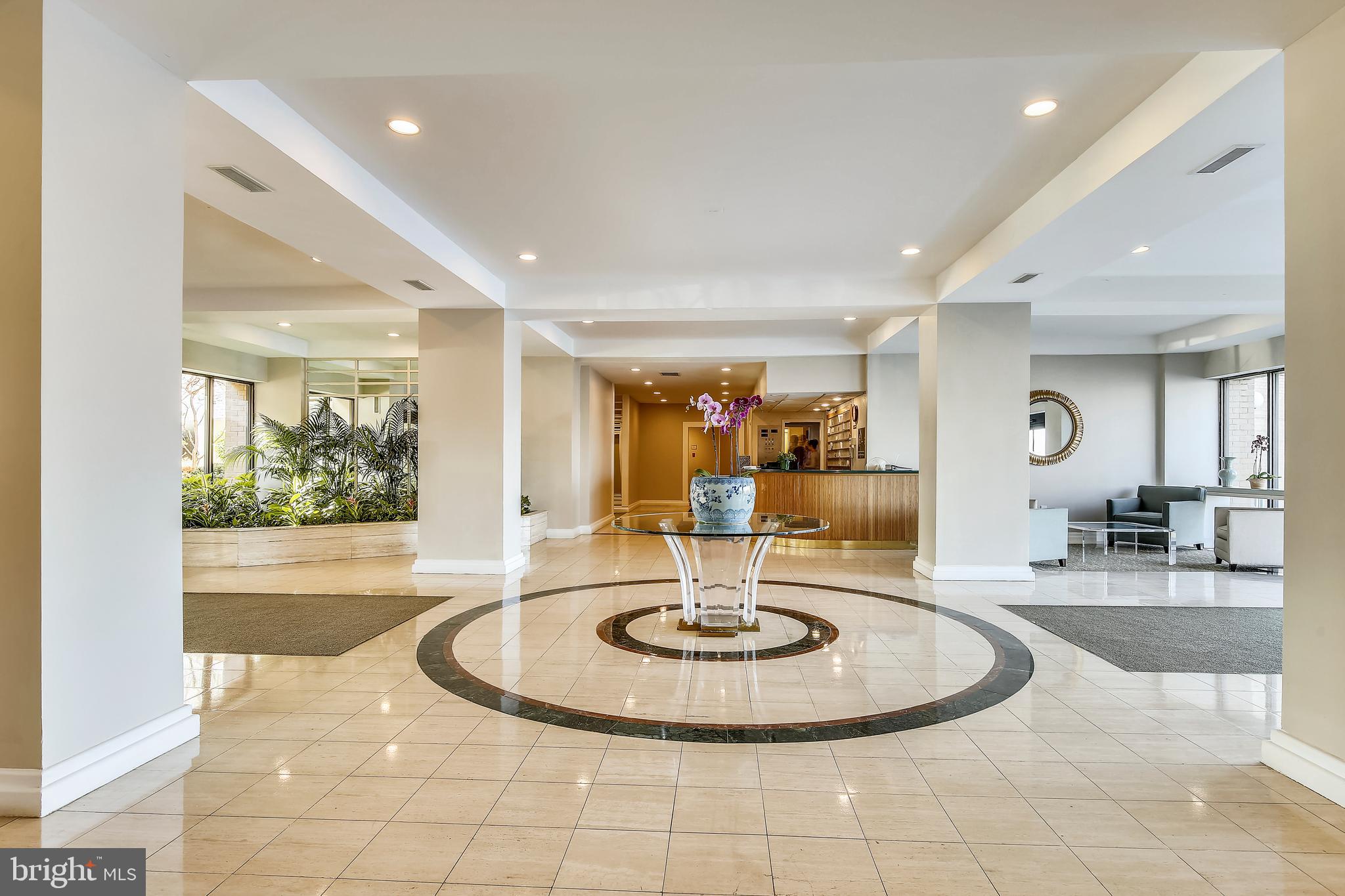 501 SLATERS LANE 413