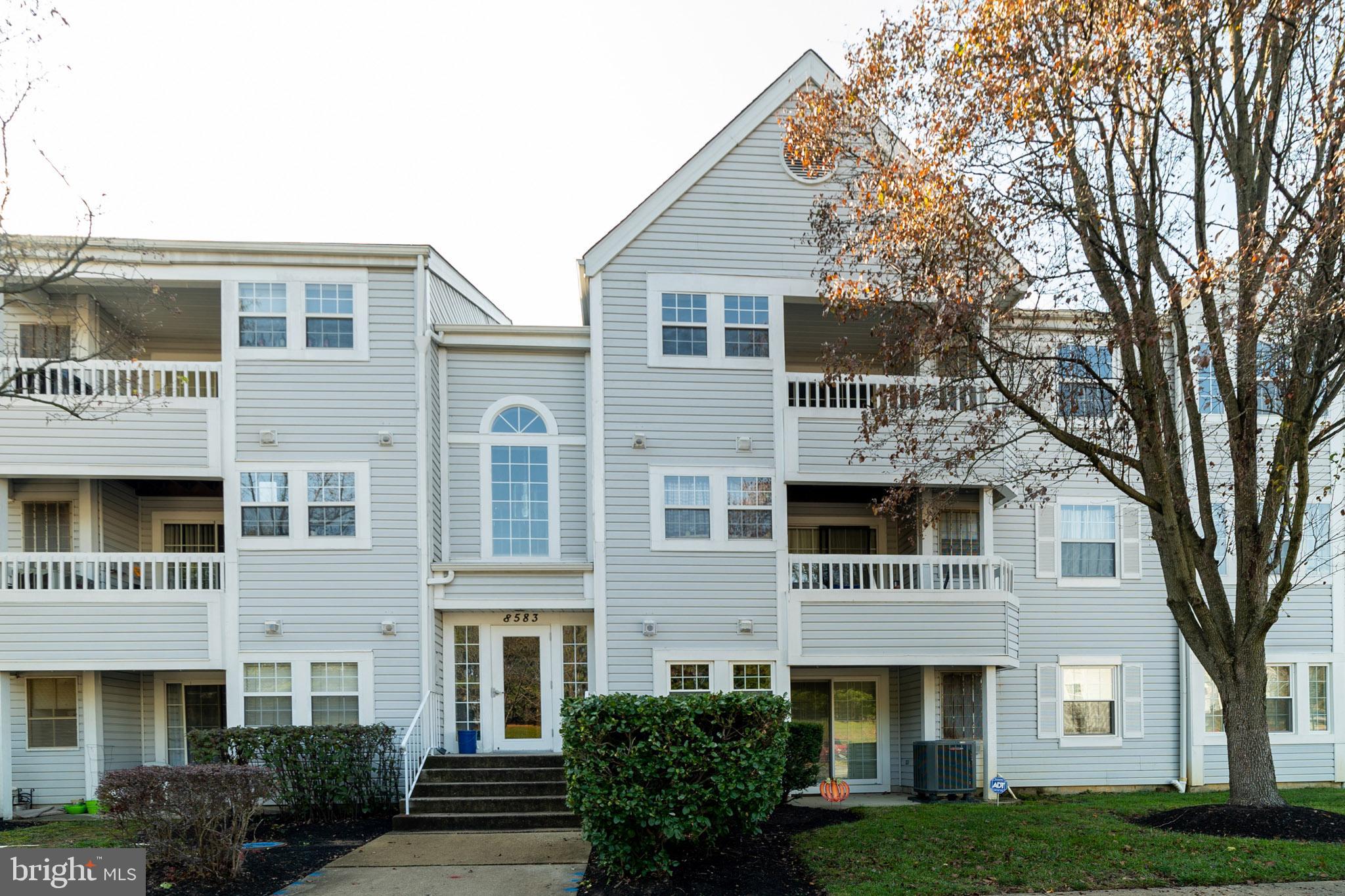 MONTGOMERY RUN - Residential Lease