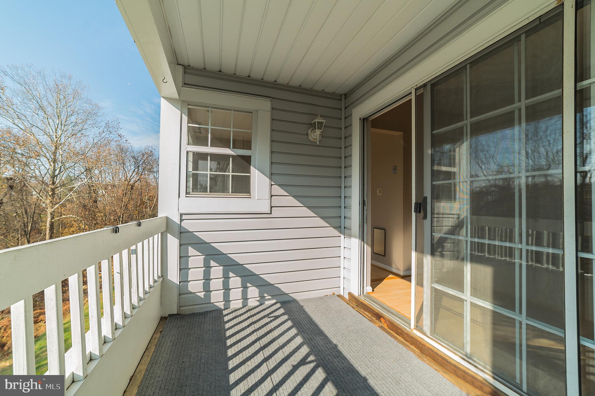 MONTGOMERY RUN - Residential Lease