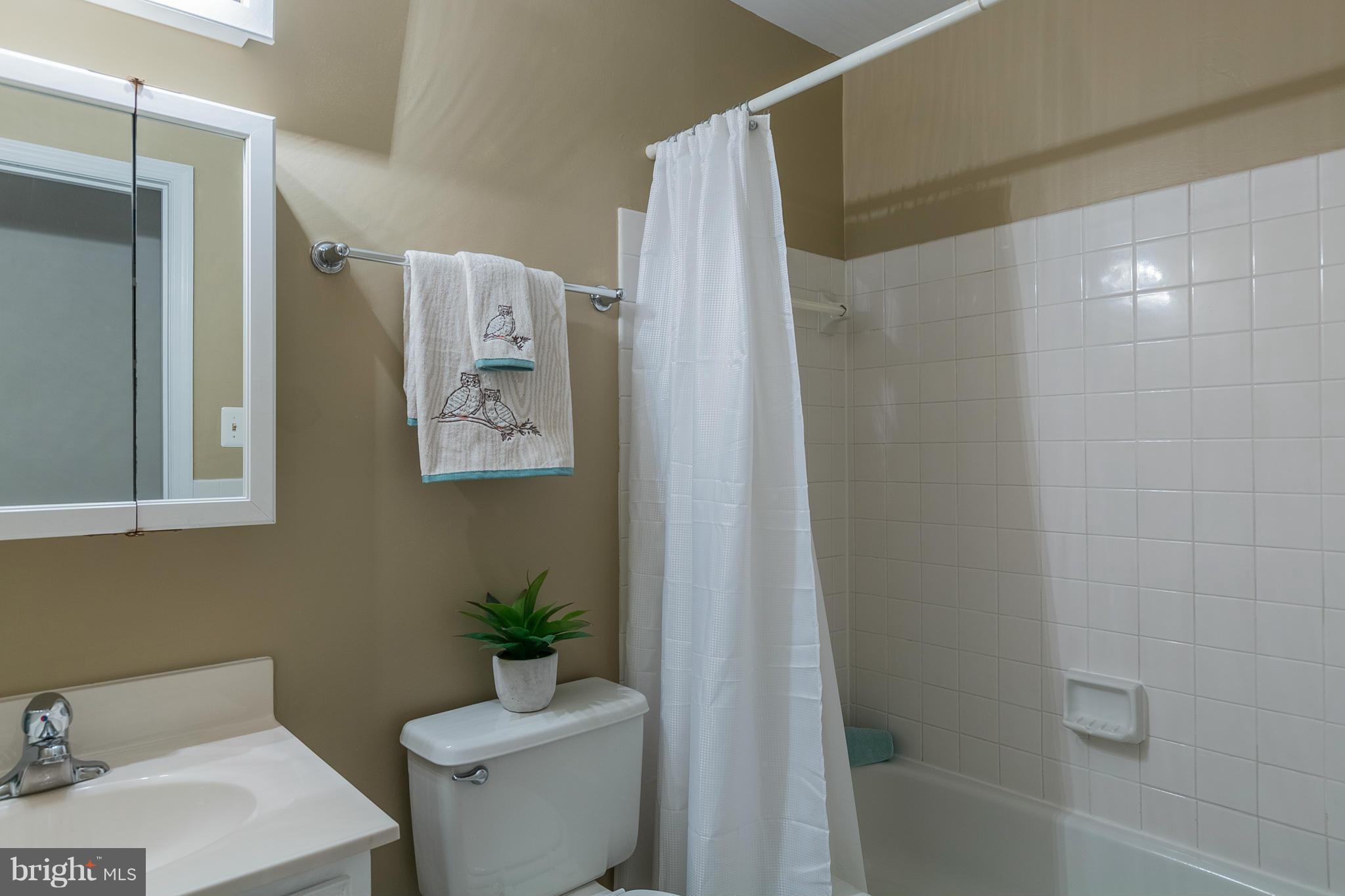 KINGS PARK WEST - Residential