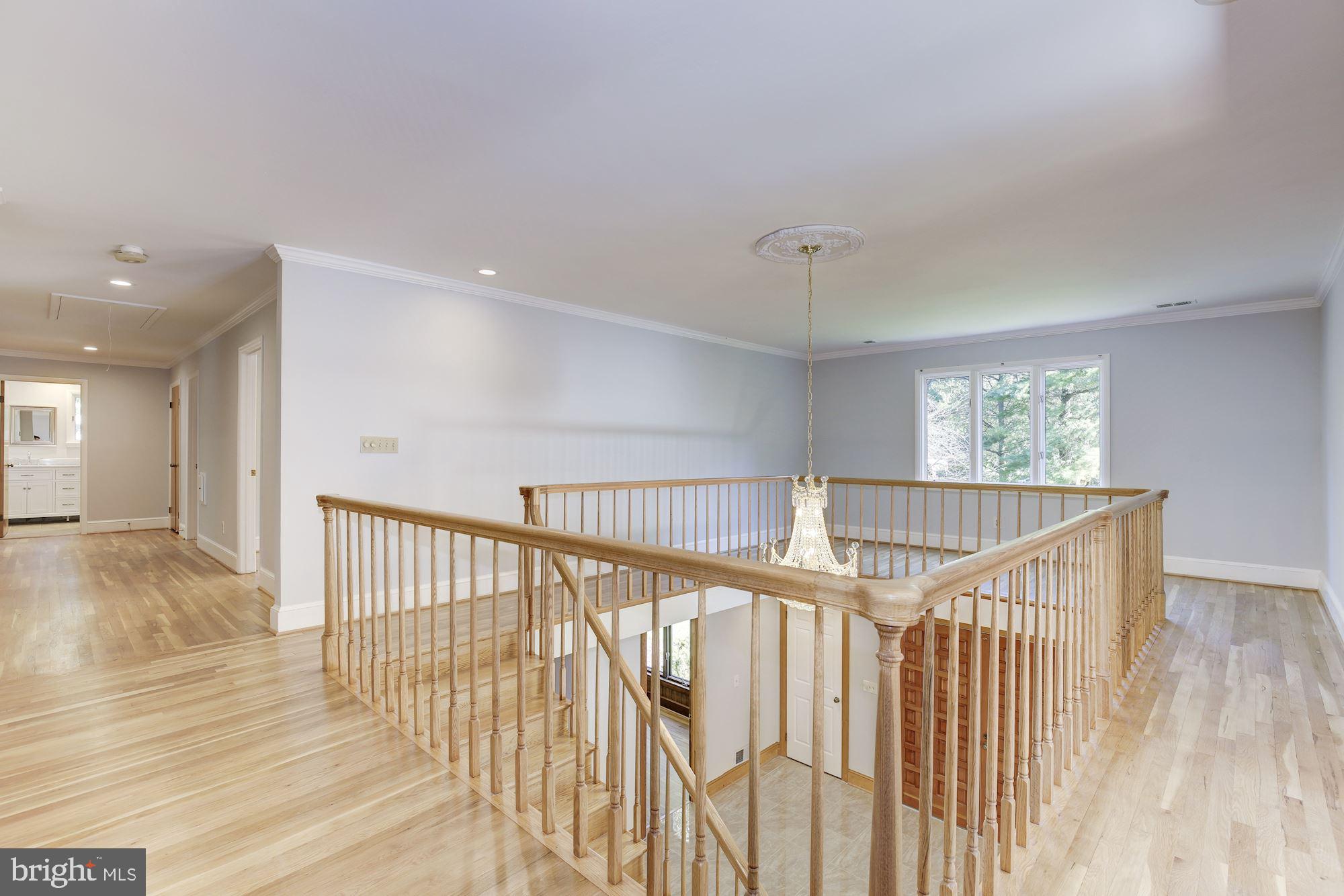 WILLIAMSBURG GARDENS - Residential Lease