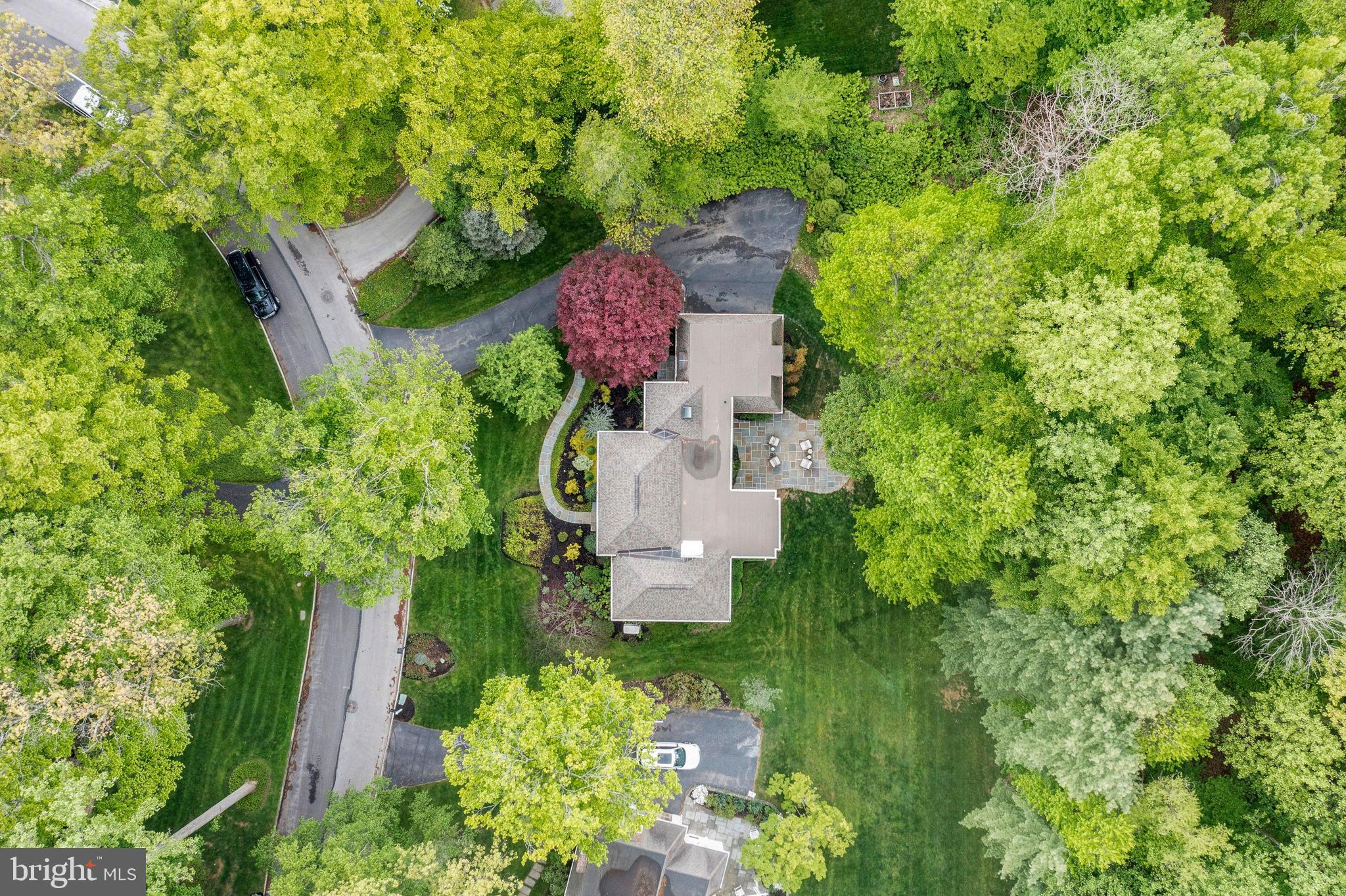 THE WOODS - Residential