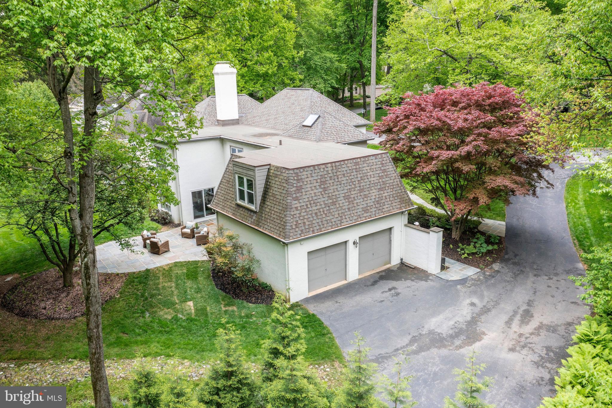 THE WOODS - Residential