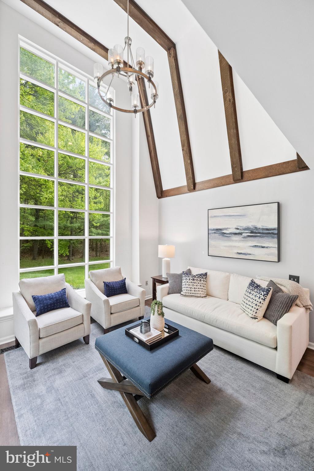 THE WOODS - Residential