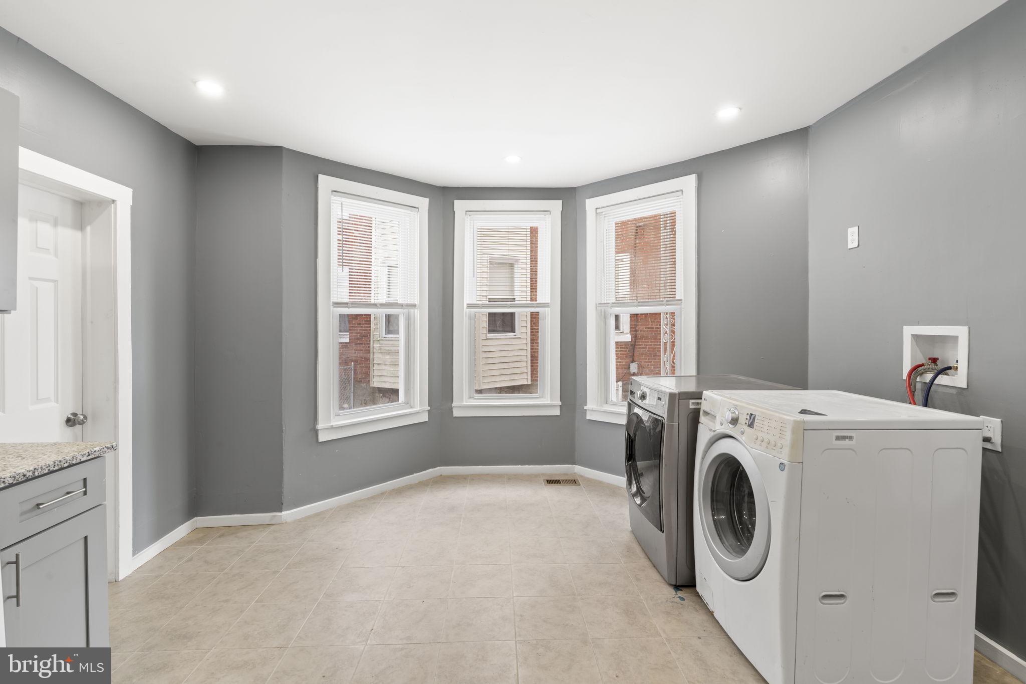 LANSDOWNE - Residential Lease