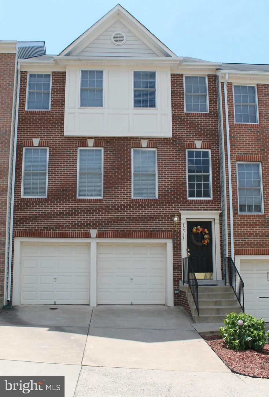 Beautiful, spacious townhouse in Independence. Conveniently located close to Manassas, Bristow, and Gainesville. Restaurants and shopping nearby.  Great commuter options. Close to I66, VRE train, bus and commuter lots. Fresh paint and new flooring. Three Bedrooms, two full baths, and two half baths on three levels. Updated fireplace with mosaic tile. Great community amenities. Home Warranty!