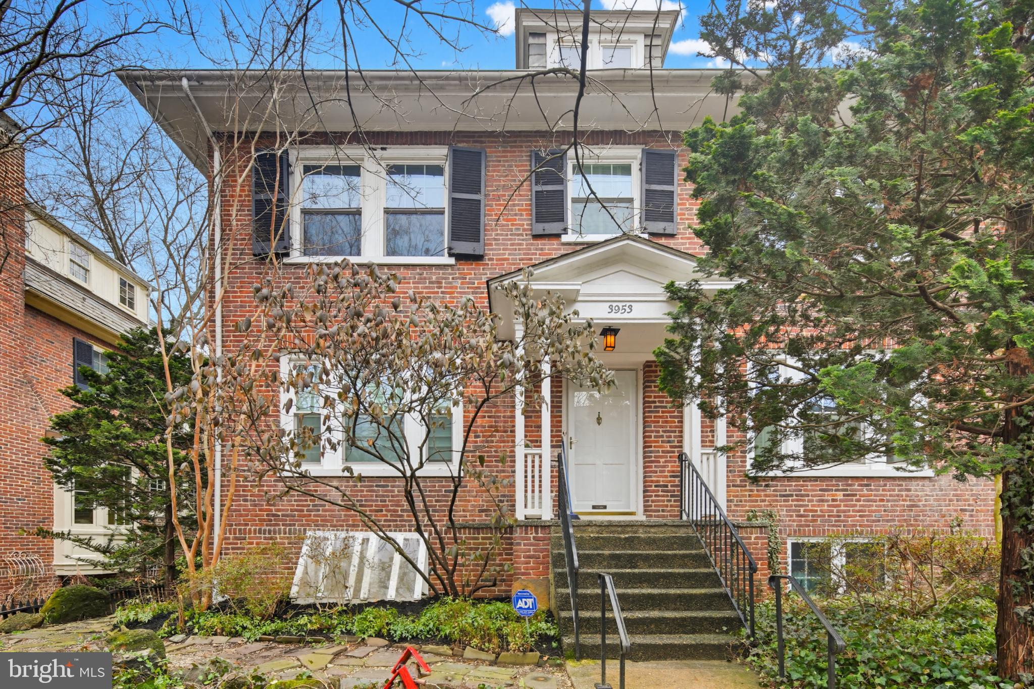 TUSCANY-CANTERBURY - Residential