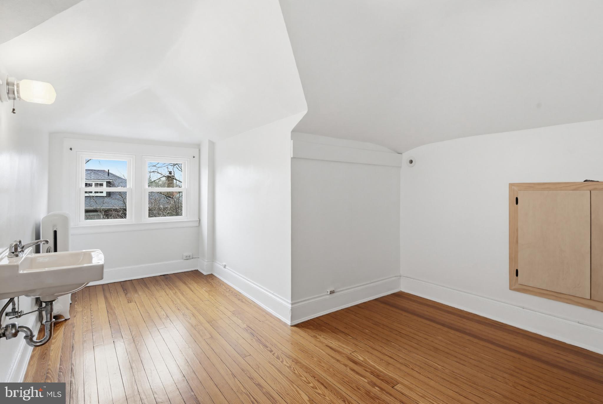 TUSCANY-CANTERBURY - Residential