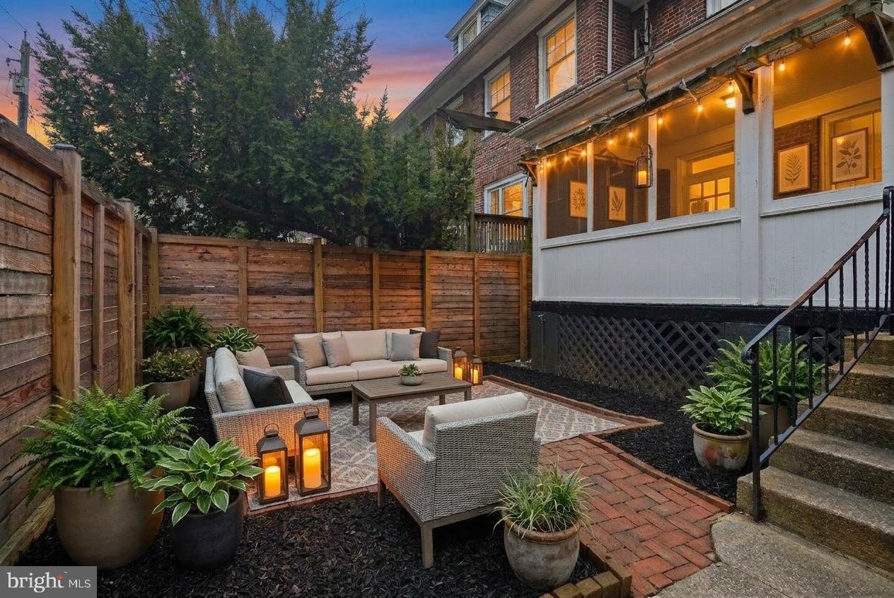 TUSCANY-CANTERBURY - Residential