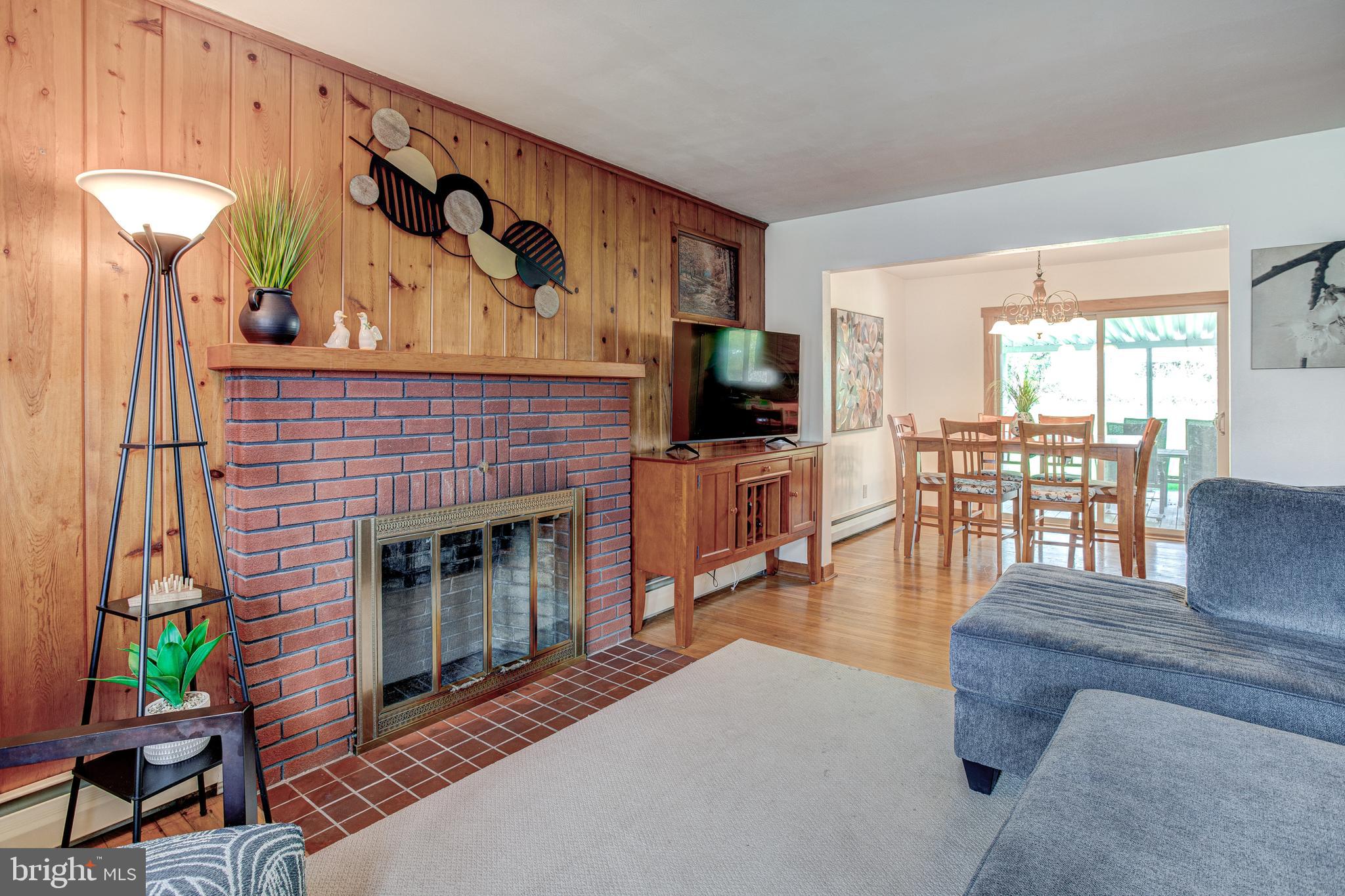 THE HILL - Residential