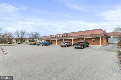 Photo of 52 Keefer Dr, MERCERSBURG, PA 17236 (MLS # PAFL2031614)