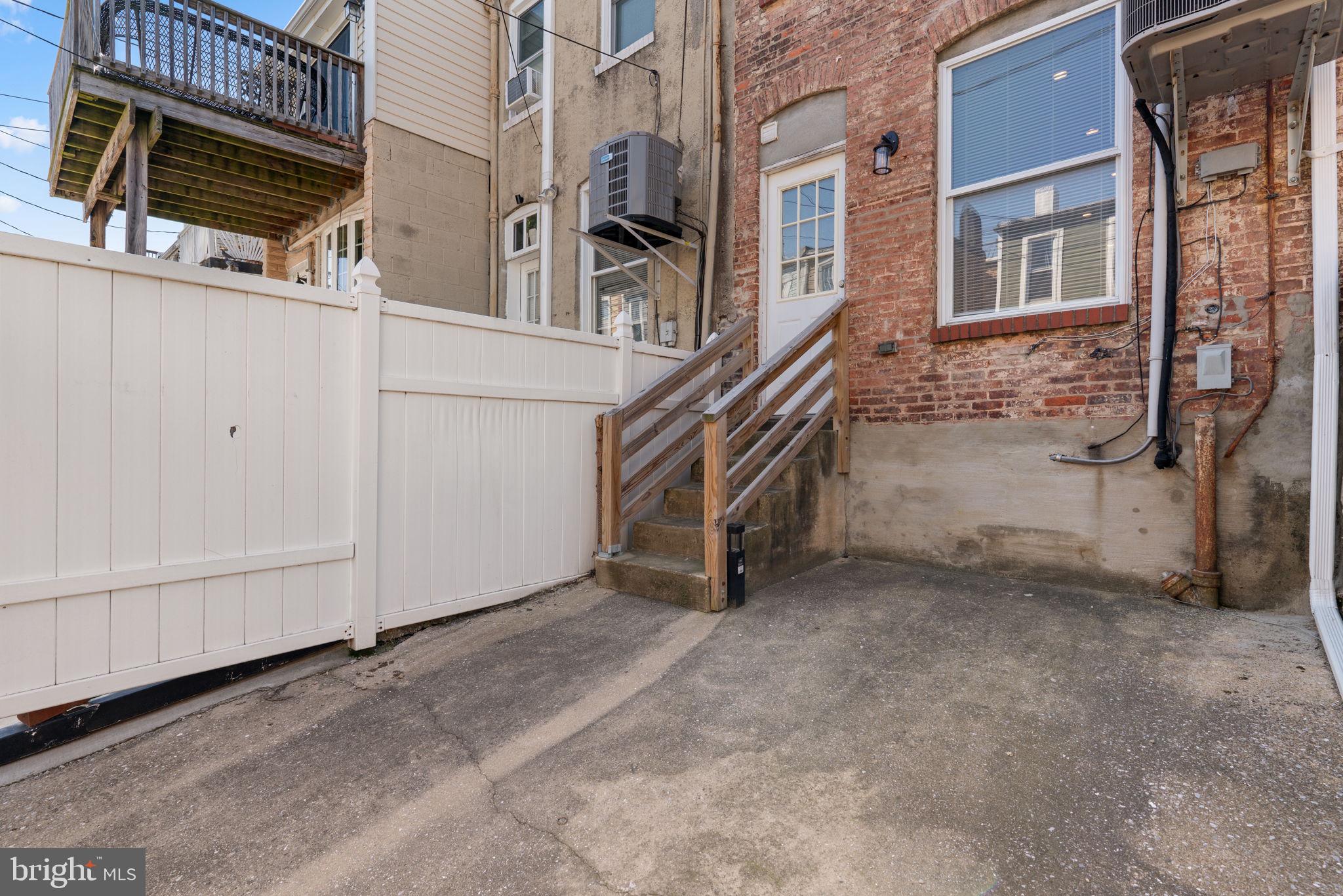 FEDERAL HILL HISTORIC DISTRICT - Residential