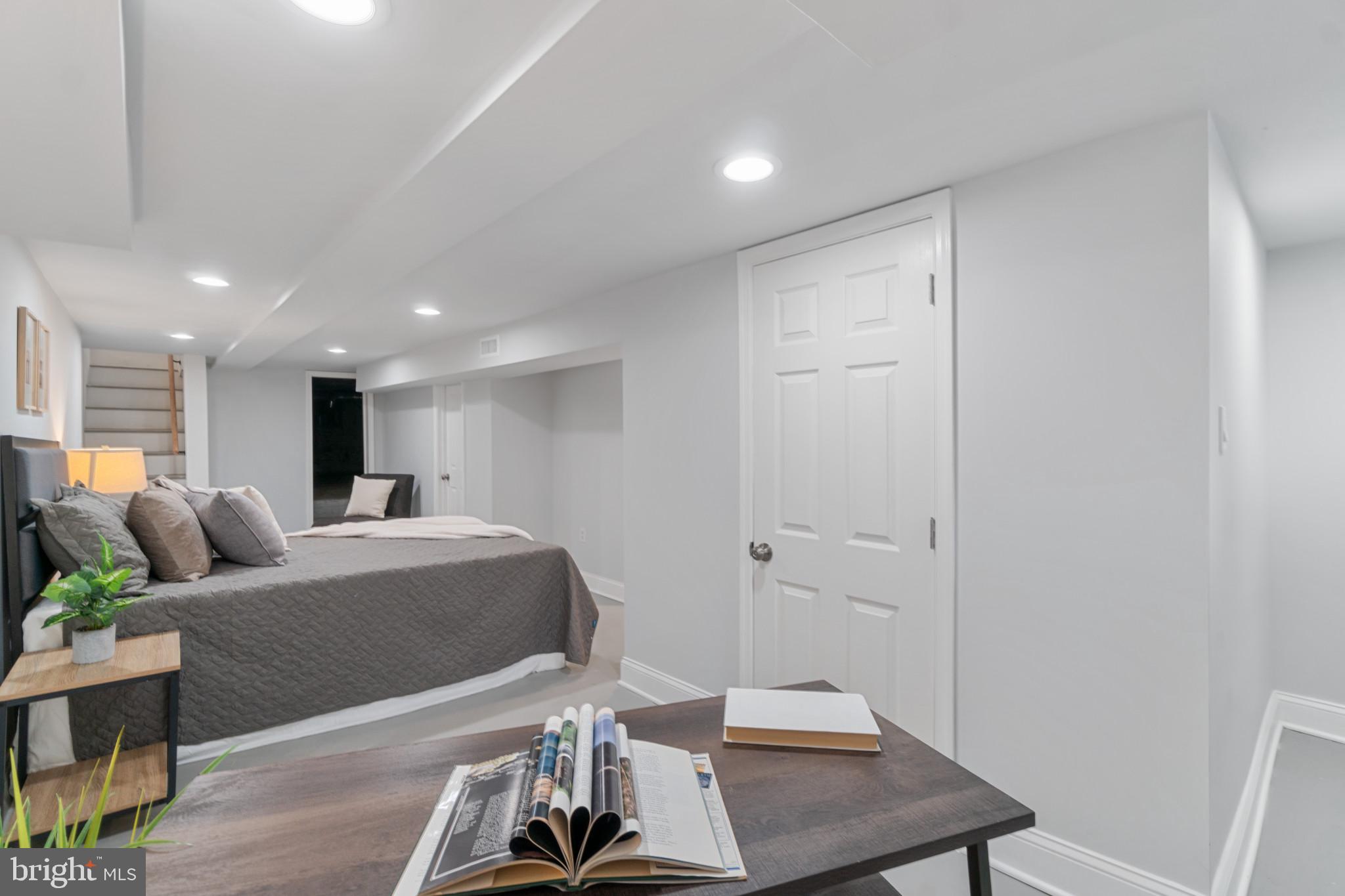 MCELDERRY PARK - Residential