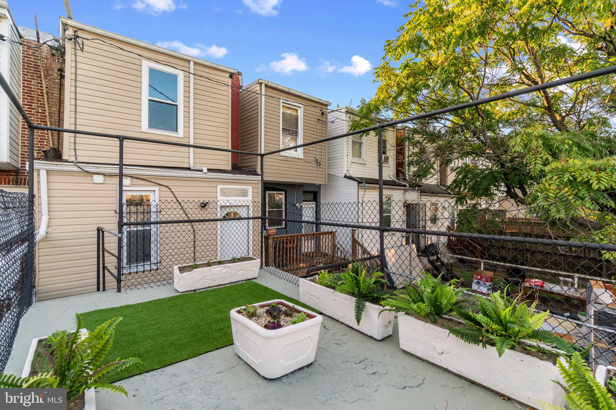 MCELDERRY PARK - Residential