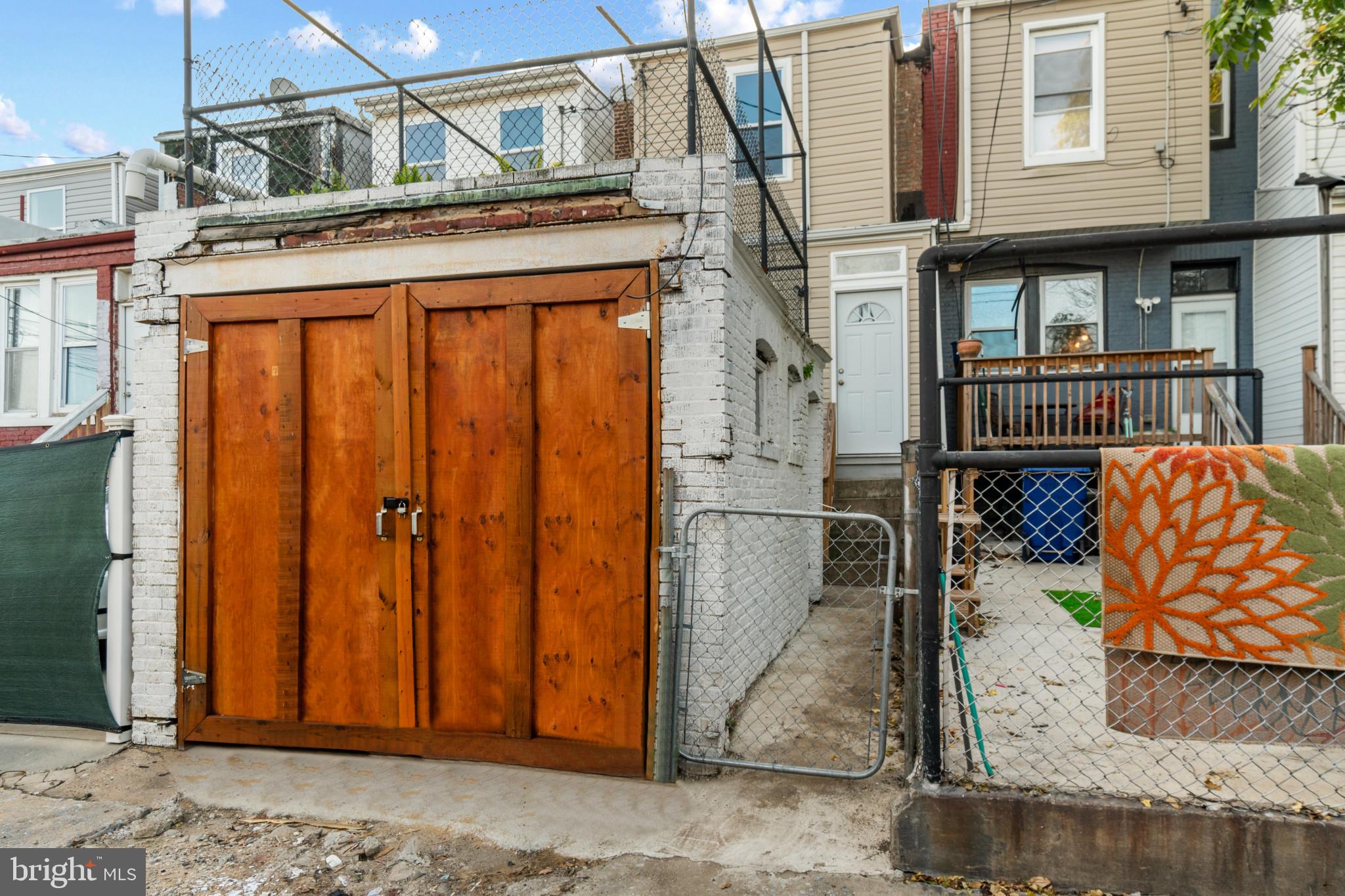 MCELDERRY PARK - Residential