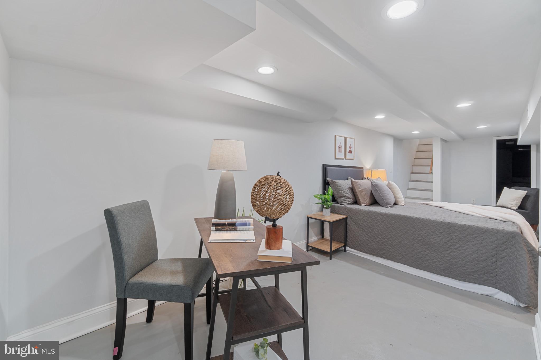 MCELDERRY PARK - Residential