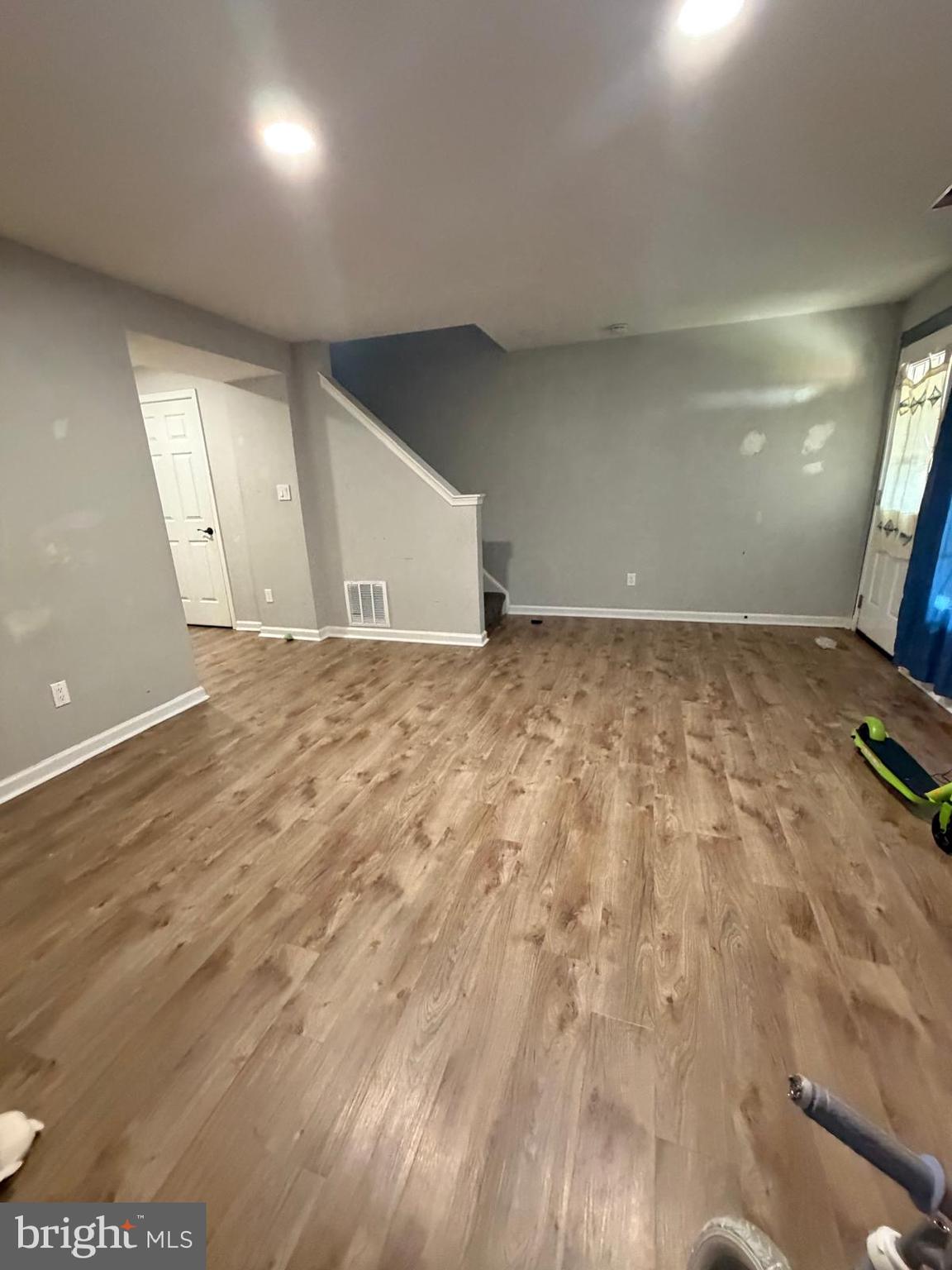 9022 CORIANDER CIRCLE