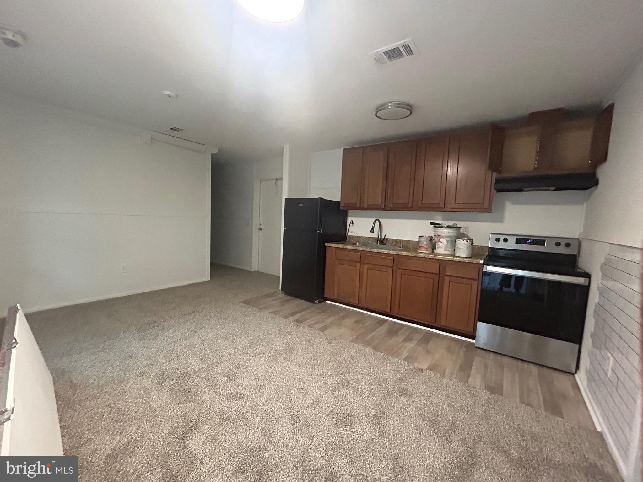 SILVER SPRING - Residential