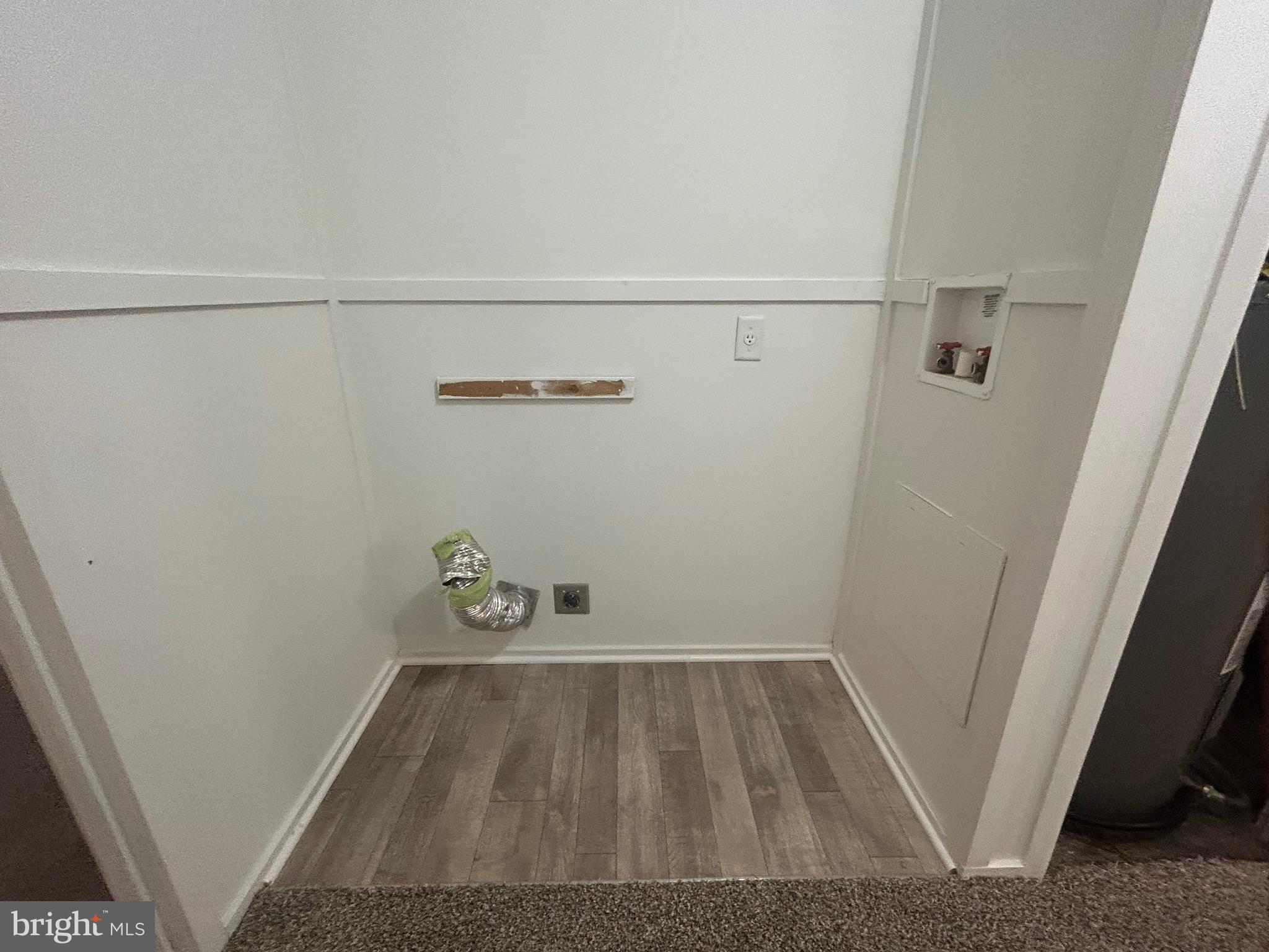 SILVER SPRING - Residential