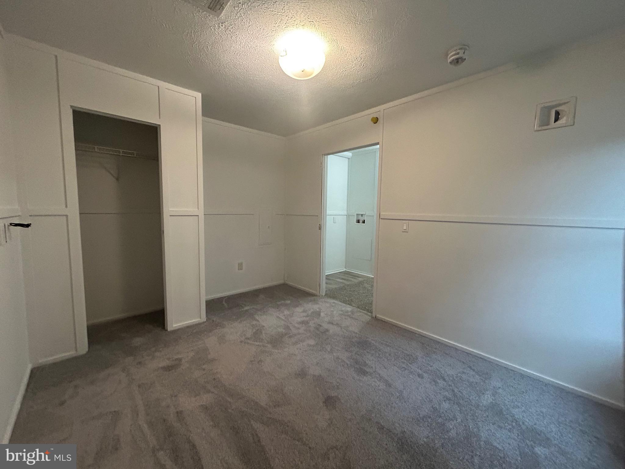 SILVER SPRING - Residential