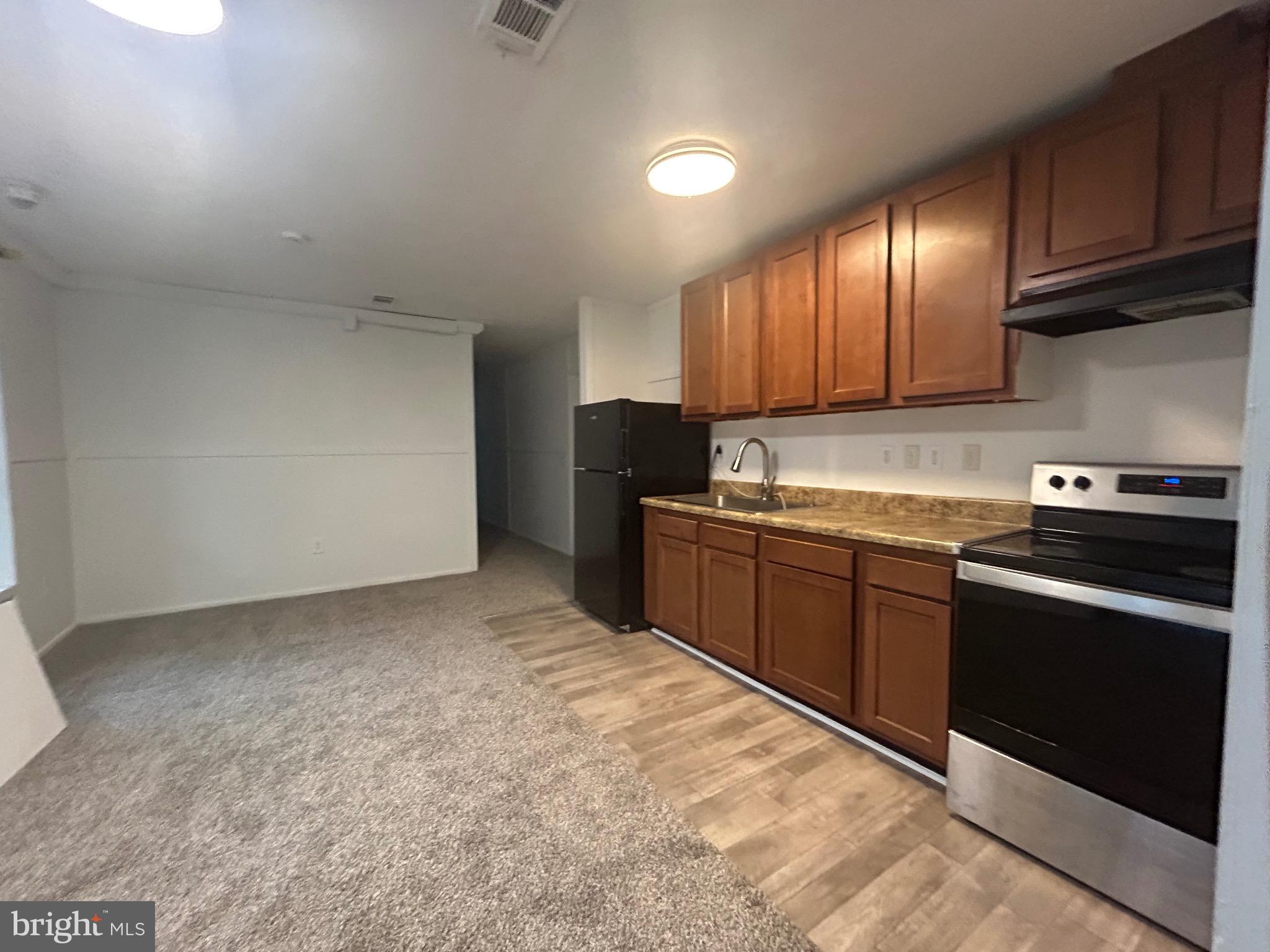 SILVER SPRING - Residential