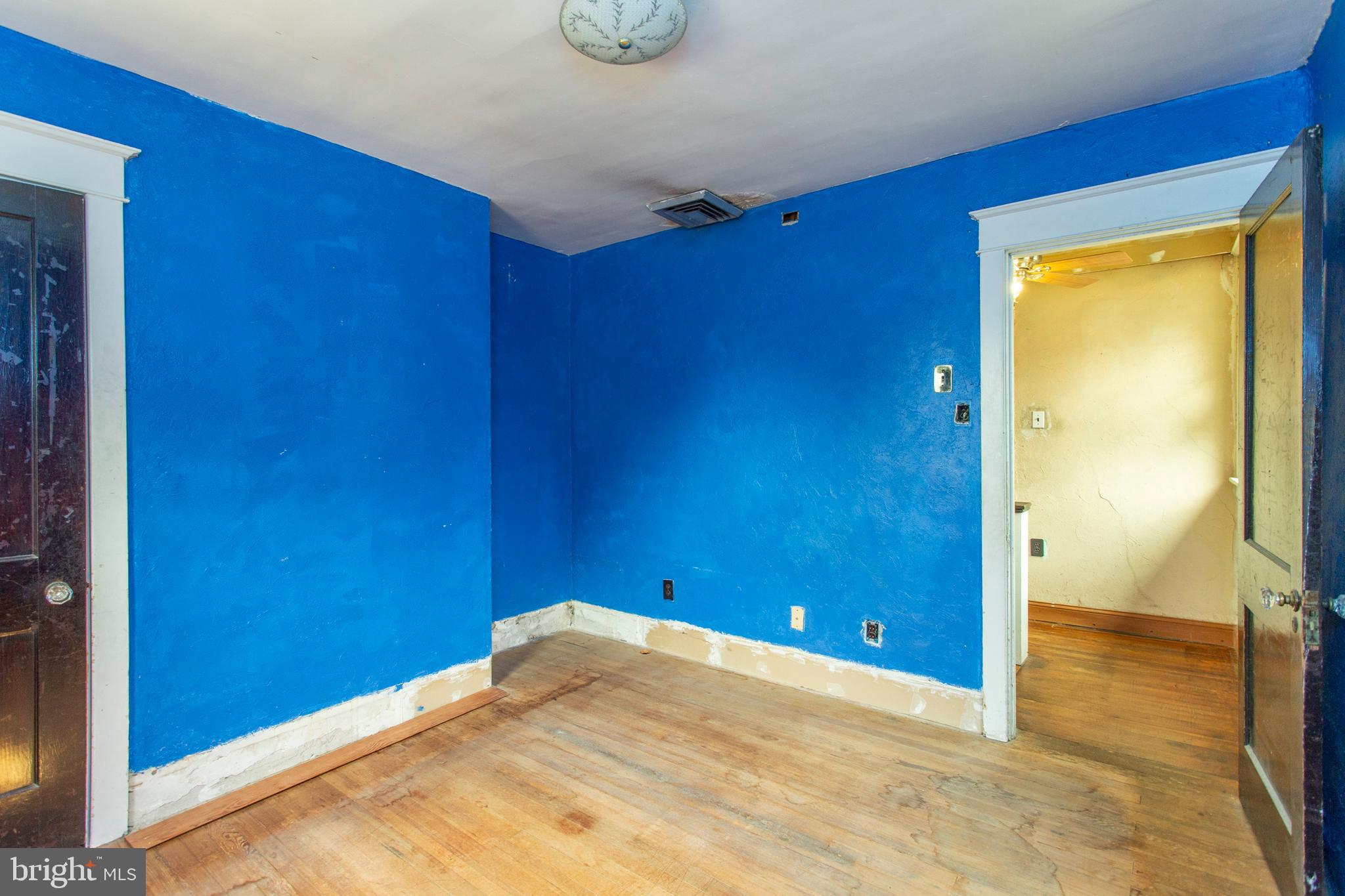 RIDLEY PARK - Residential