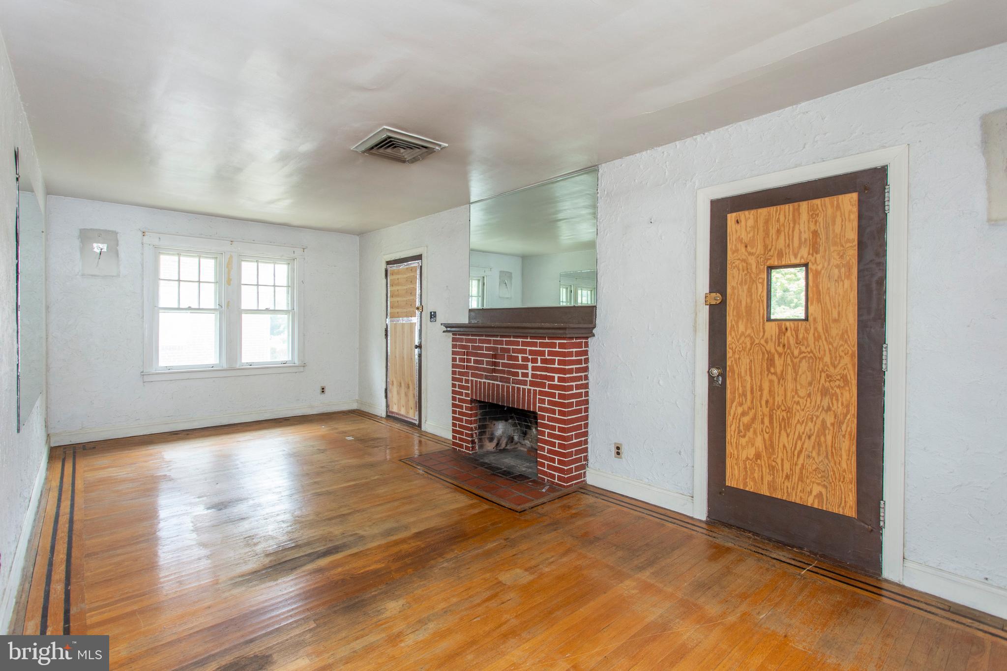 RIDLEY PARK - Residential