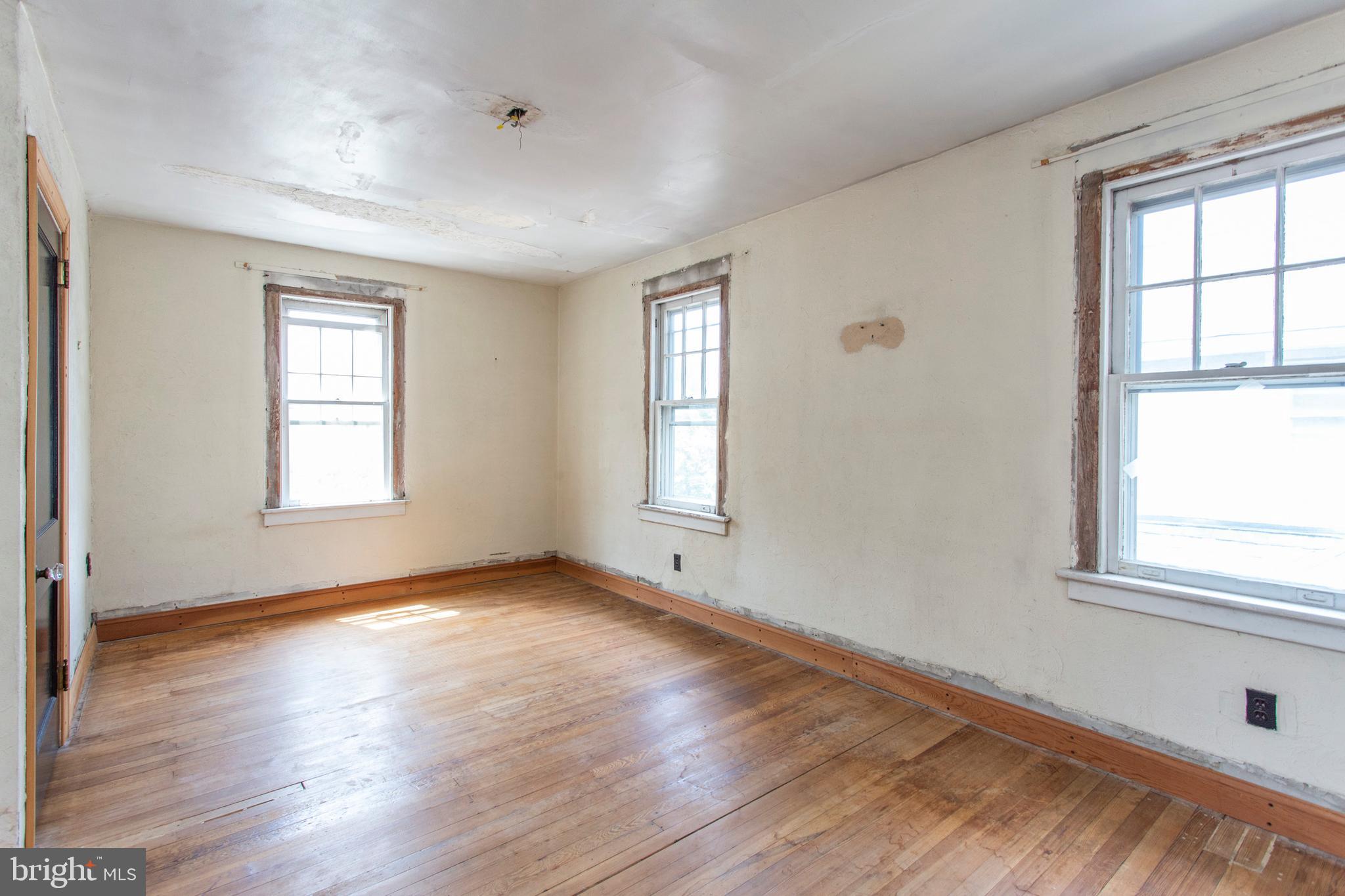 RIDLEY PARK - Residential