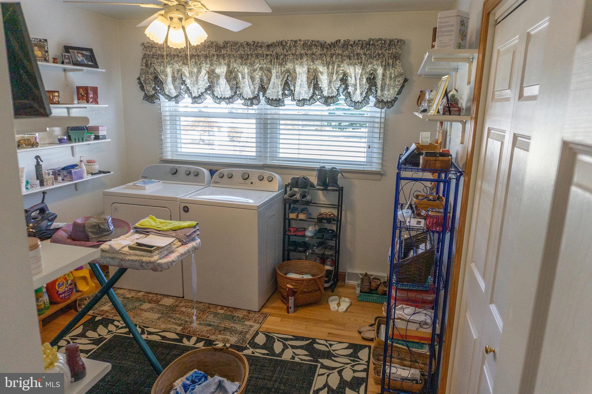 VALLEY VIEW - Residential