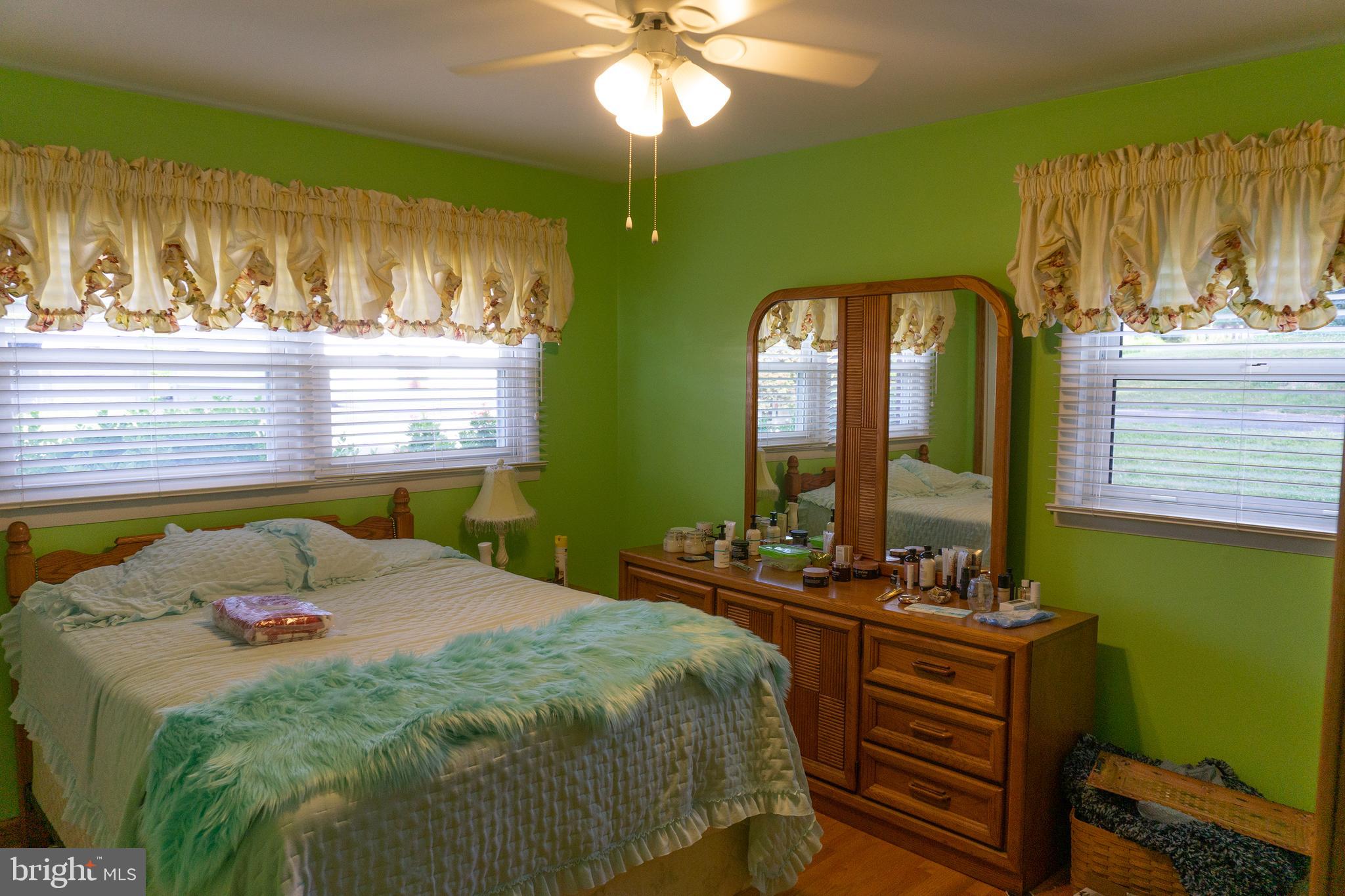 VALLEY VIEW - Residential