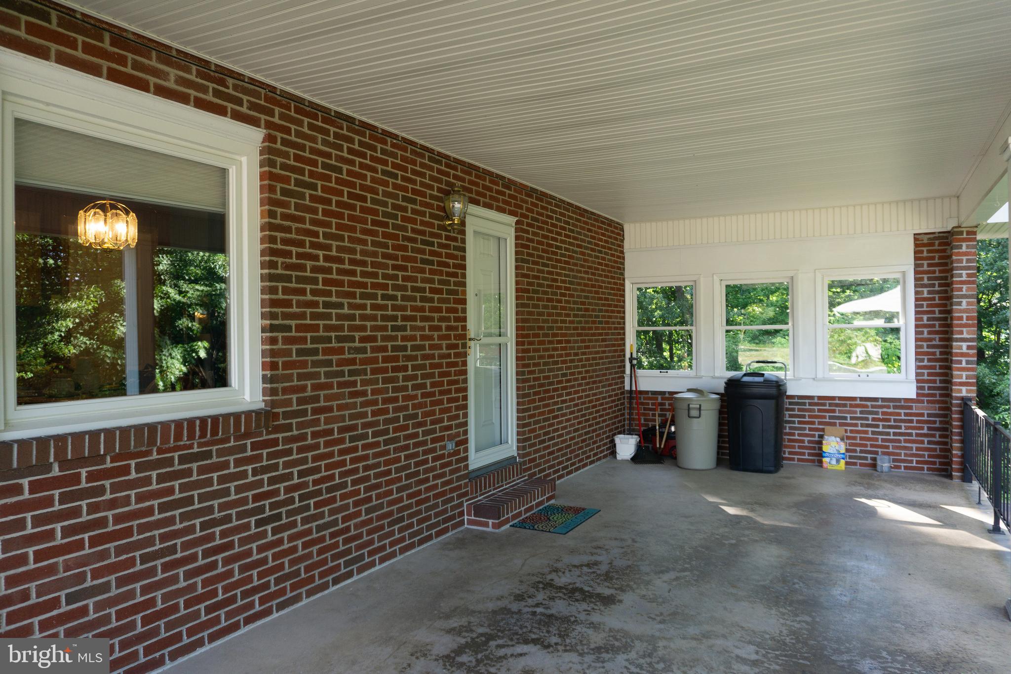 VALLEY VIEW - Residential