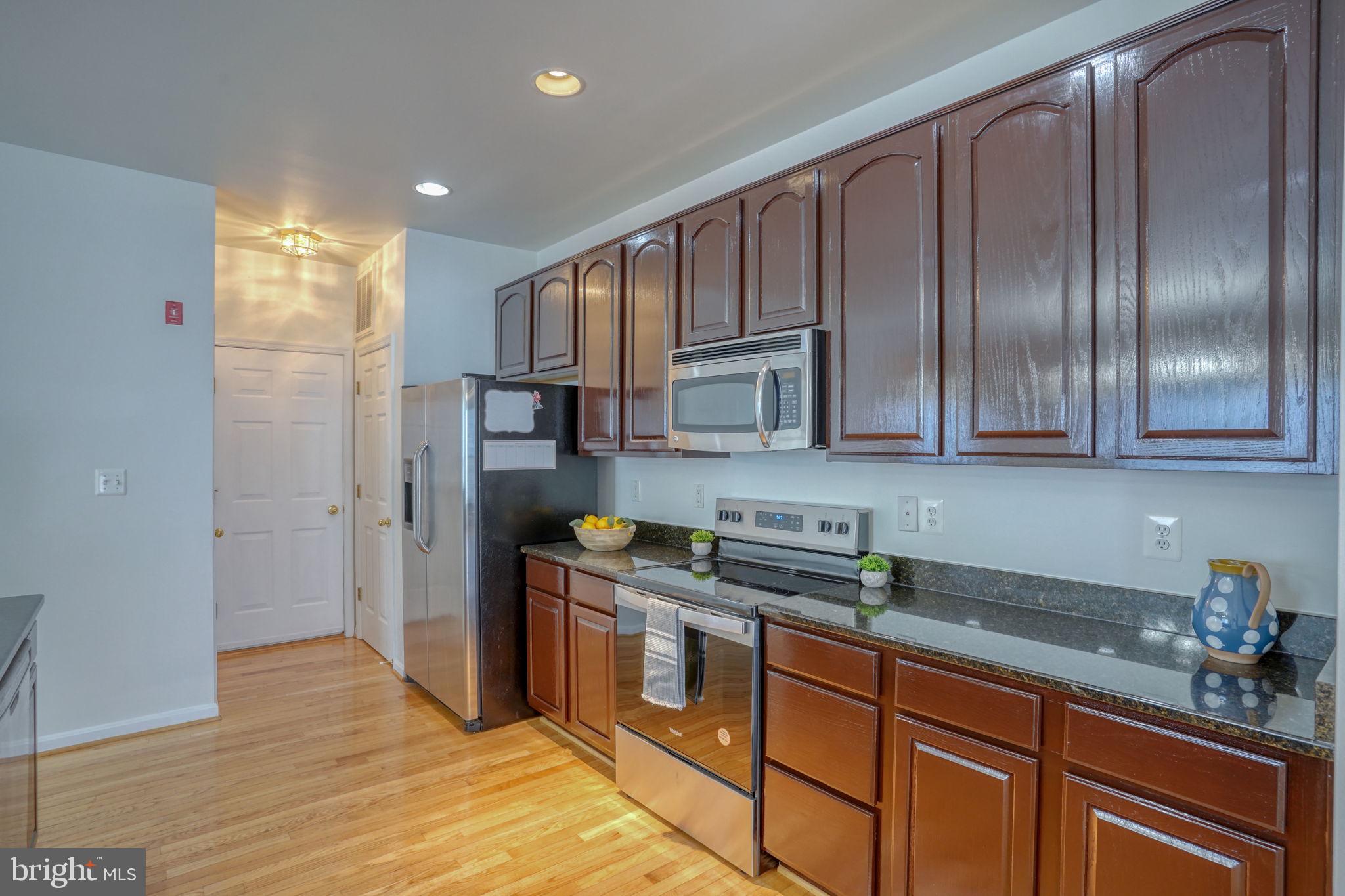 SHEPHERD VILLAGE - Residential