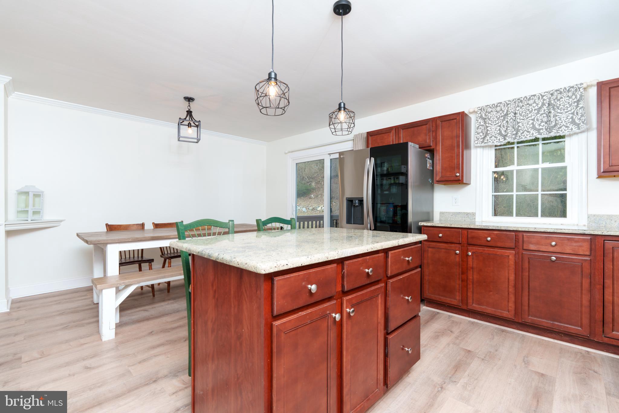 COVENTRY VILLAGE - Residential