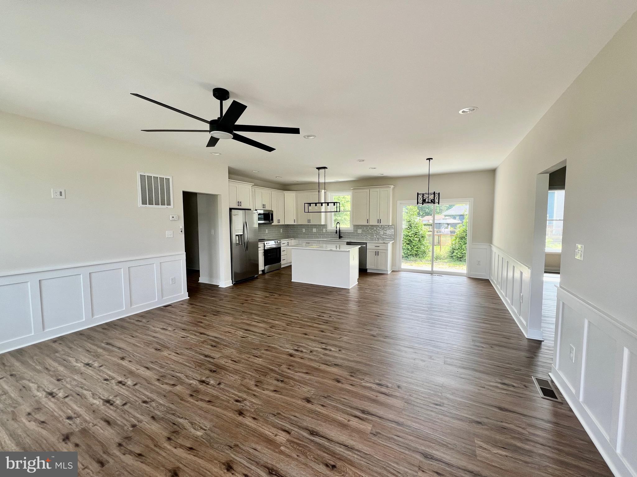 EBB TIDE BEACH - Residential