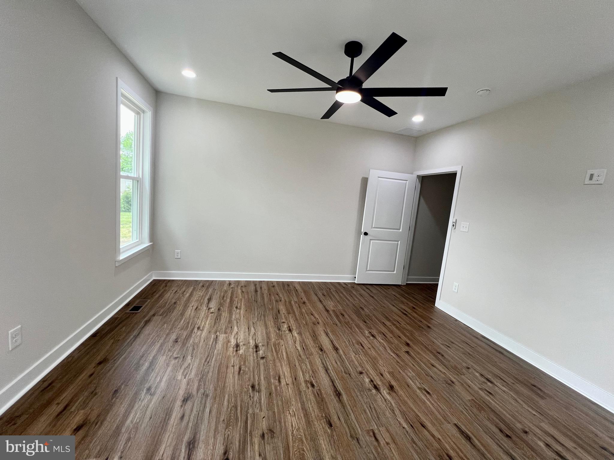 EBB TIDE BEACH - Residential