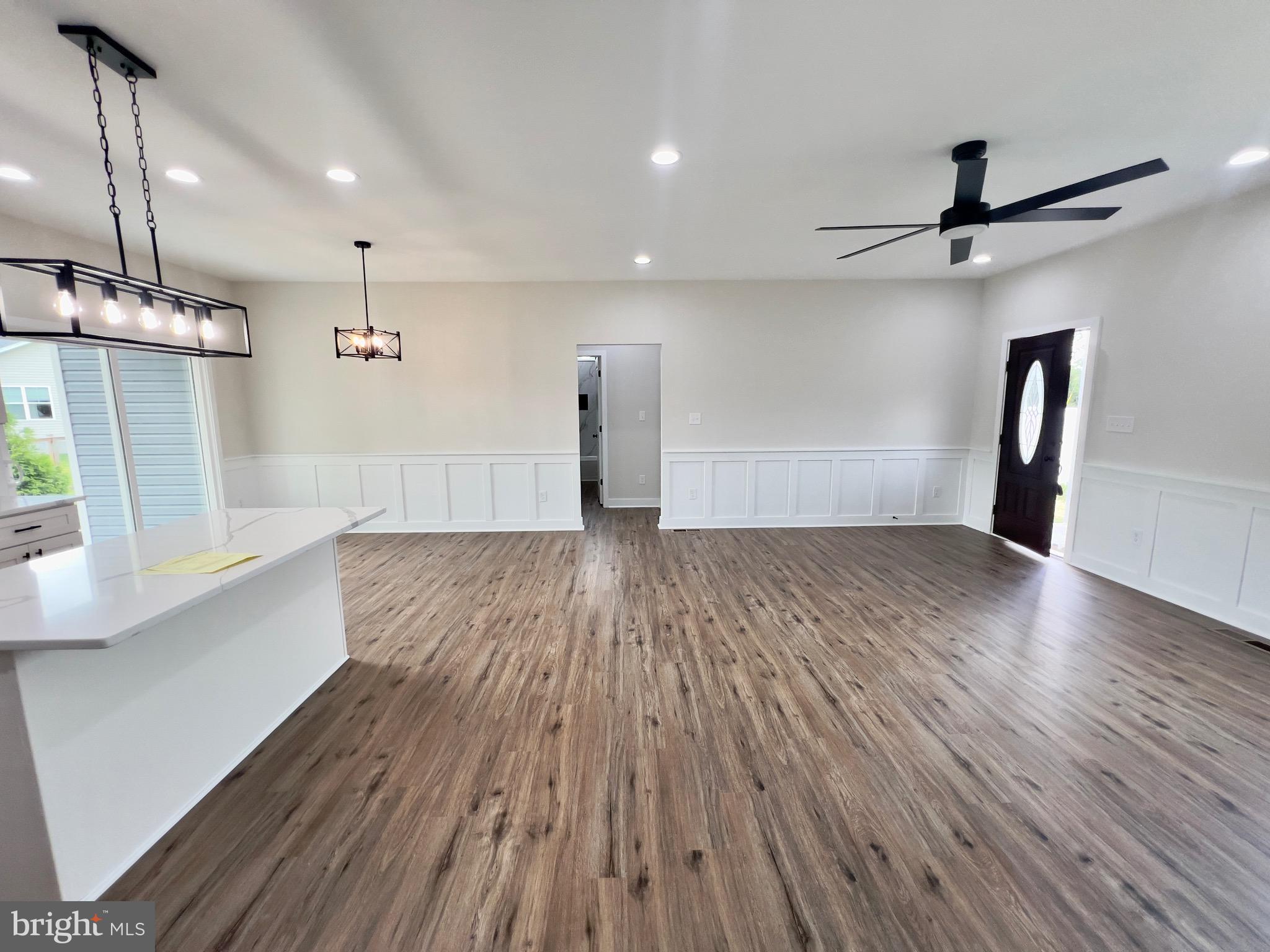 EBB TIDE BEACH - Residential