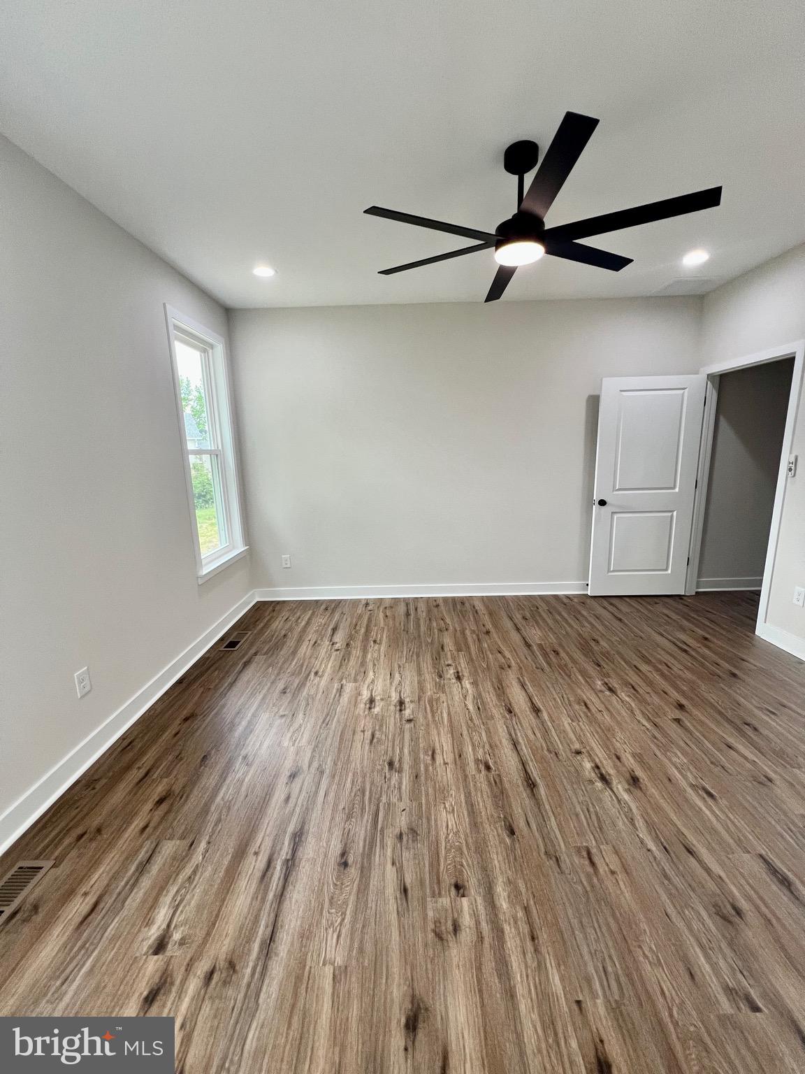 EBB TIDE BEACH - Residential