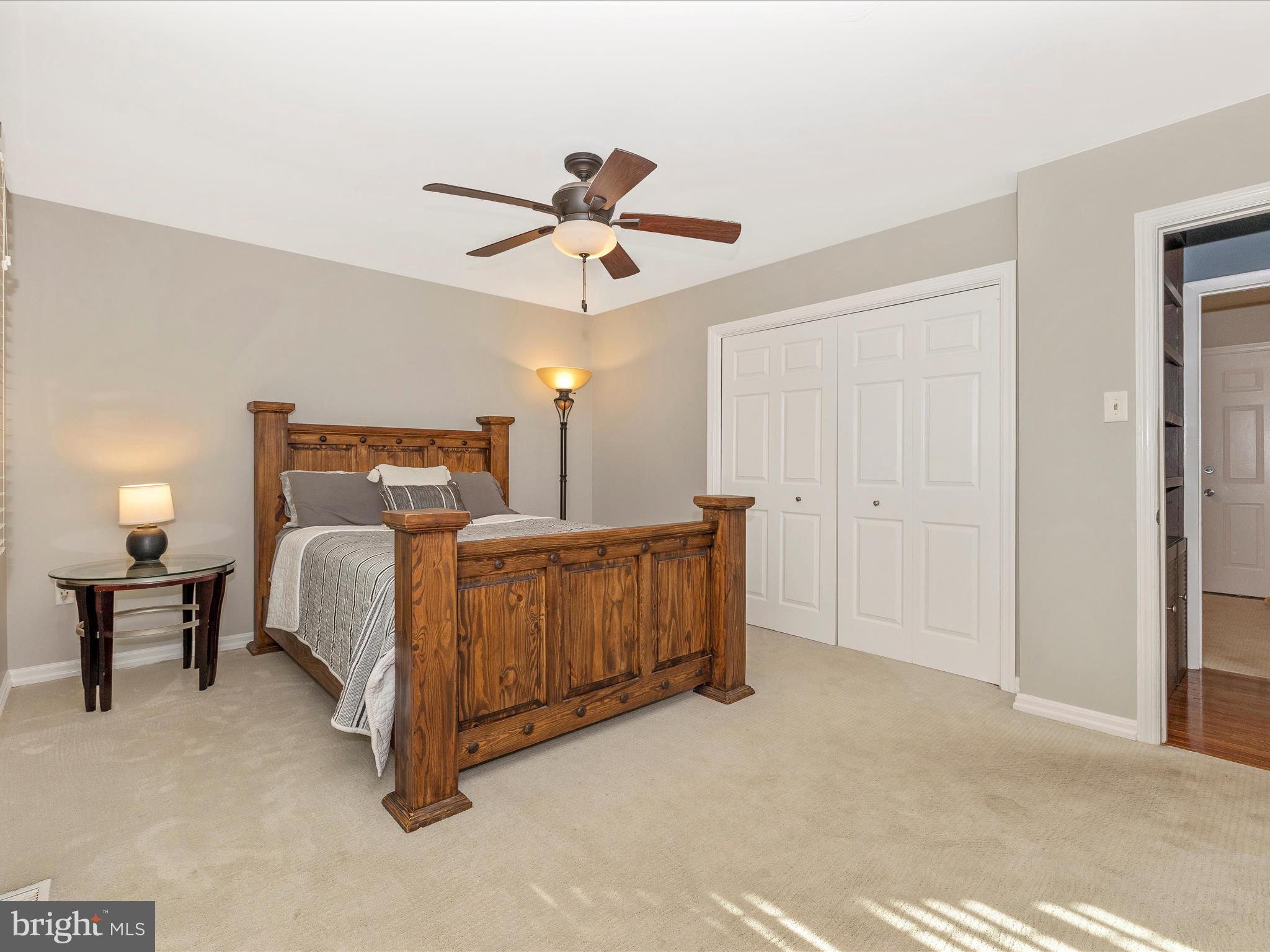 FOUNTAINDALE SOUTH - Residential