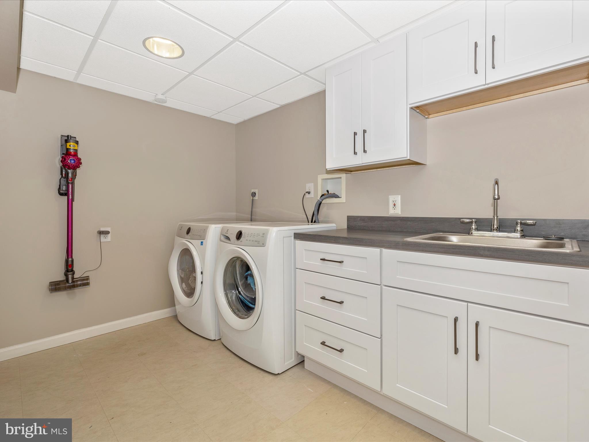 FOUNTAINDALE SOUTH - Residential