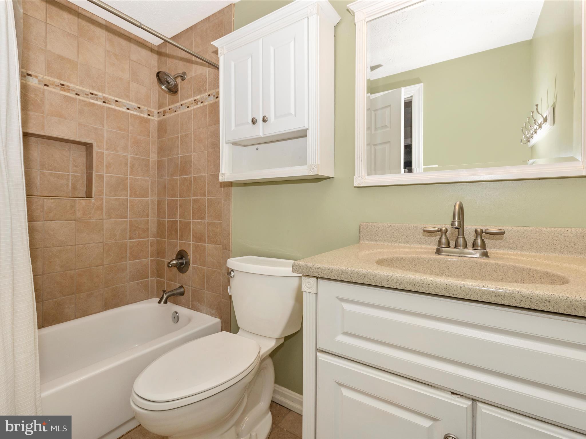 FOUNTAINDALE SOUTH - Residential